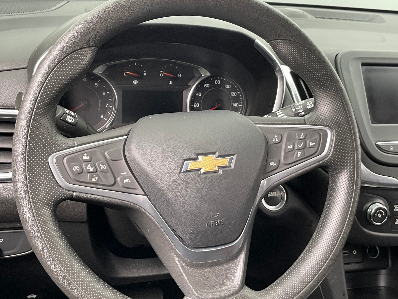 Thumbnail: 2023 Chevrolet Equinox - 4