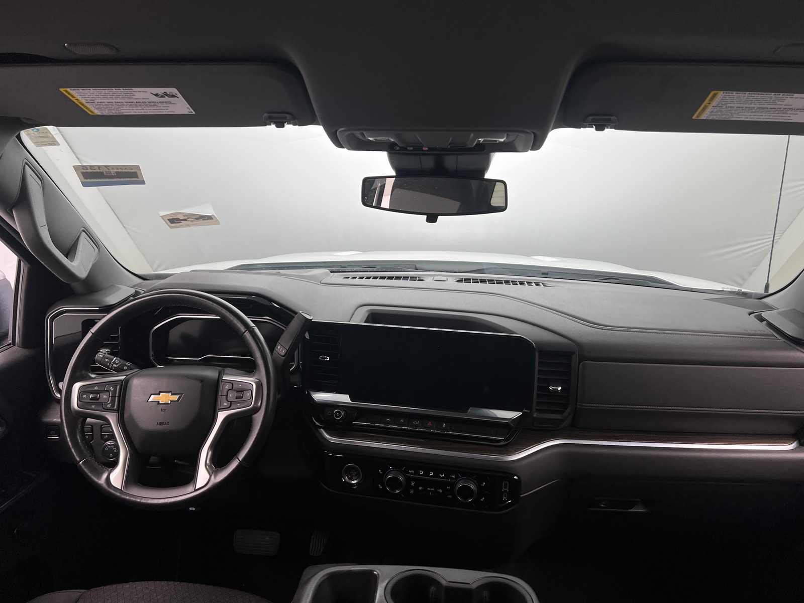 Thumbnail: 2022 Chevrolet Silverado 1500 - 3