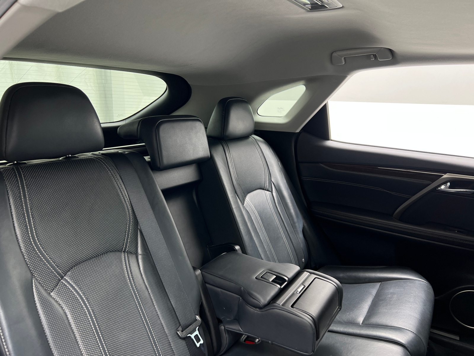 Thumbnail: 2016 Lexus RX - 6