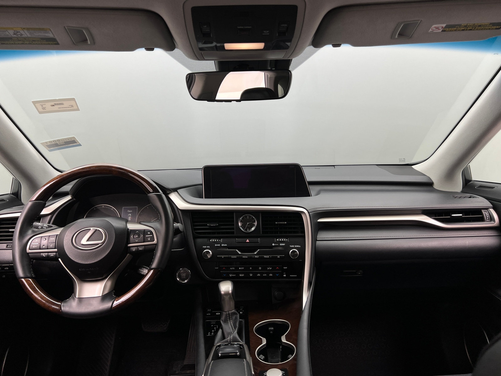 Thumbnail: 2016 Lexus RX - 3