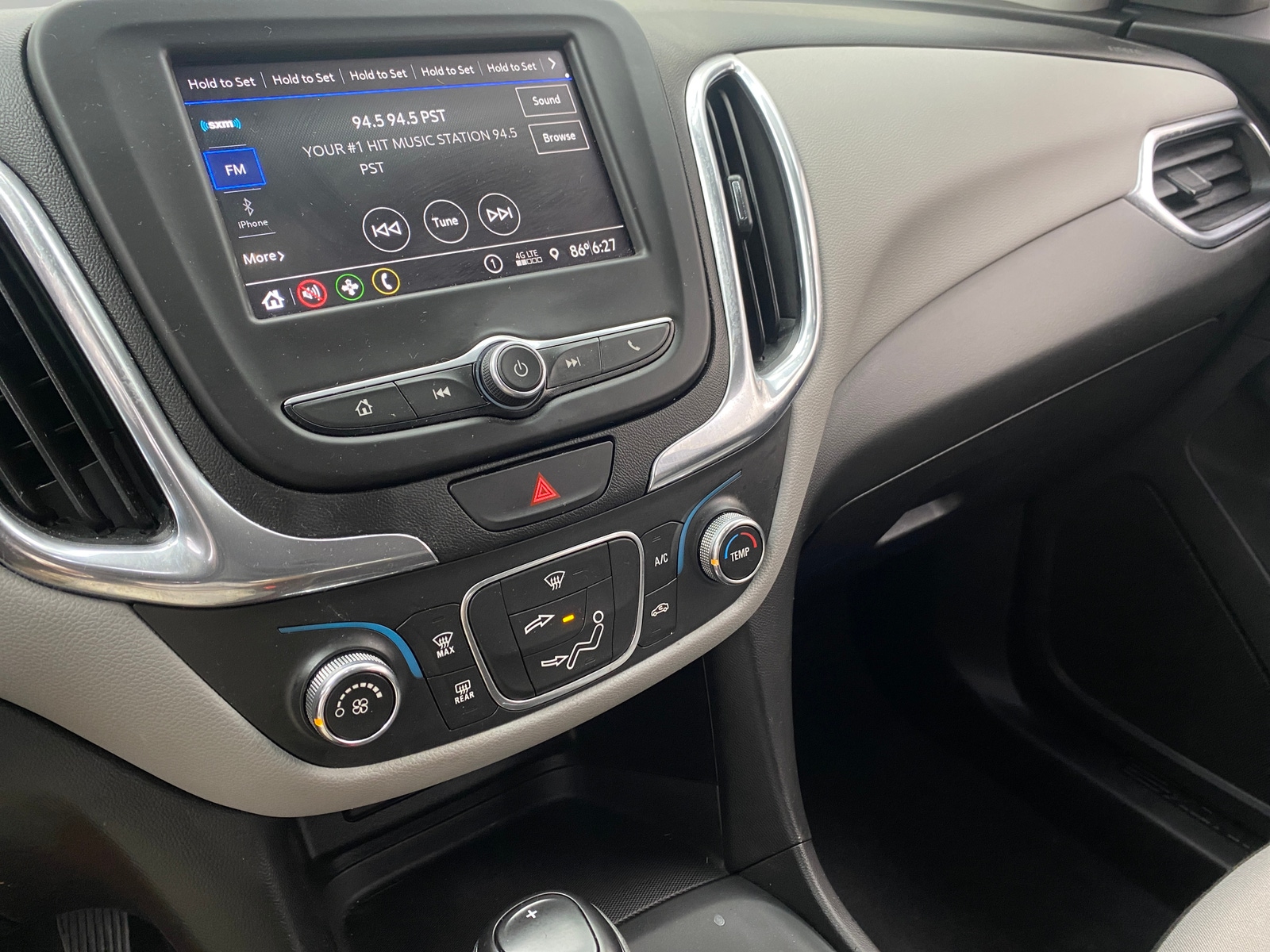 Thumbnail: 2020 Chevrolet Equinox - 4