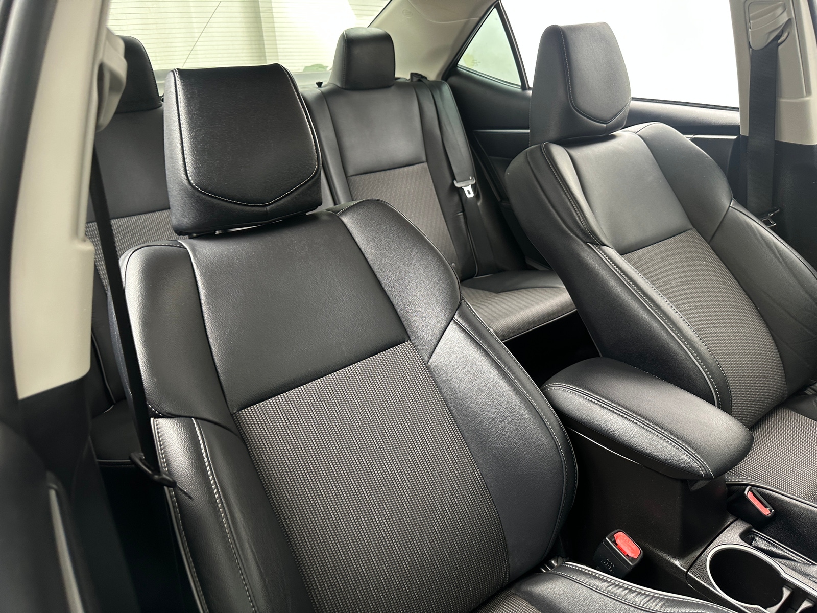 Thumbnail: 2014 Toyota Corolla - 2