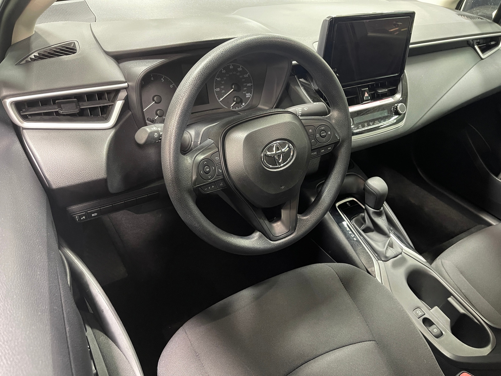 Thumbnail: 2024 Toyota Corolla - 3