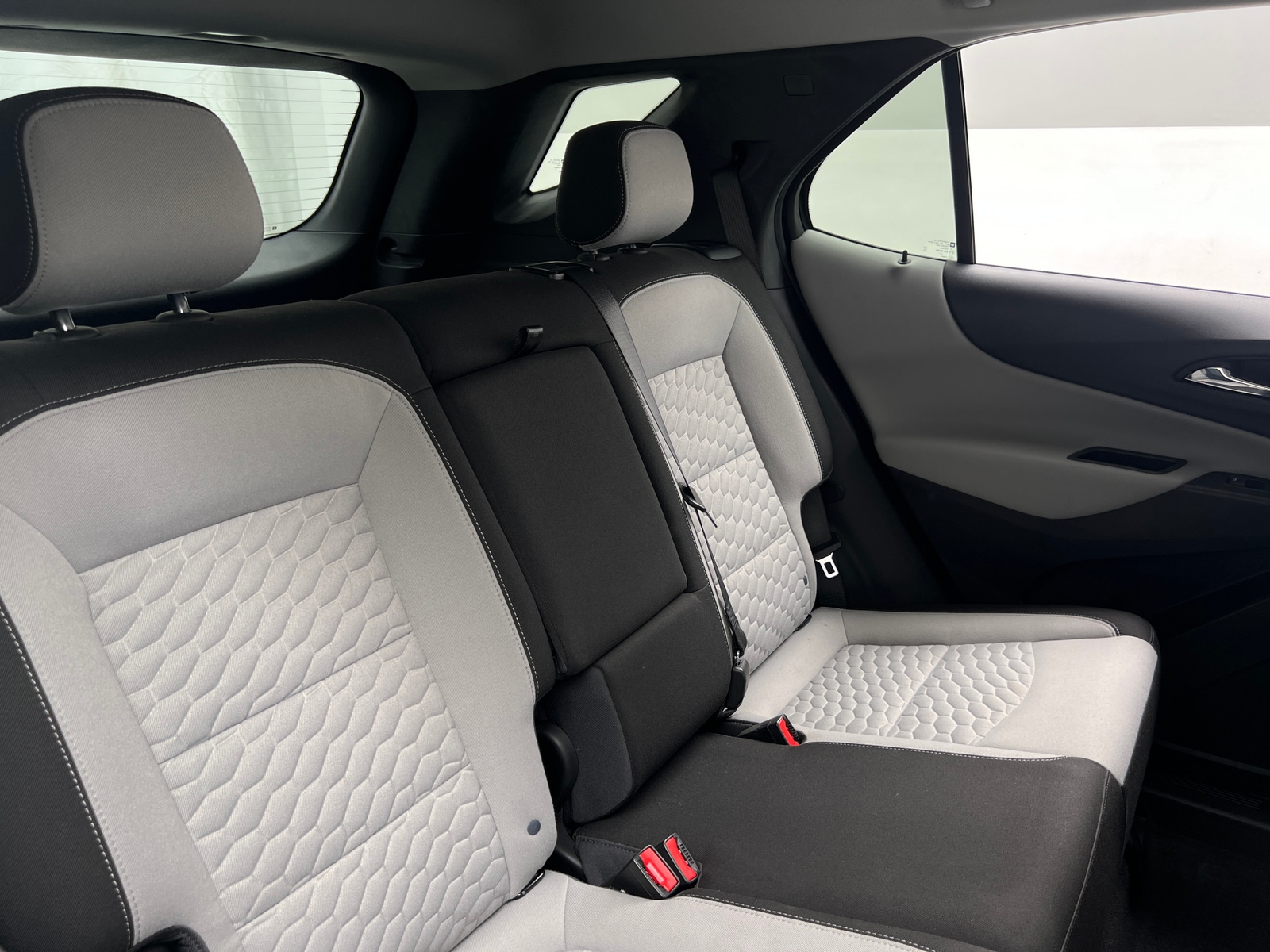 Thumbnail: 2021 Chevrolet Equinox - 6