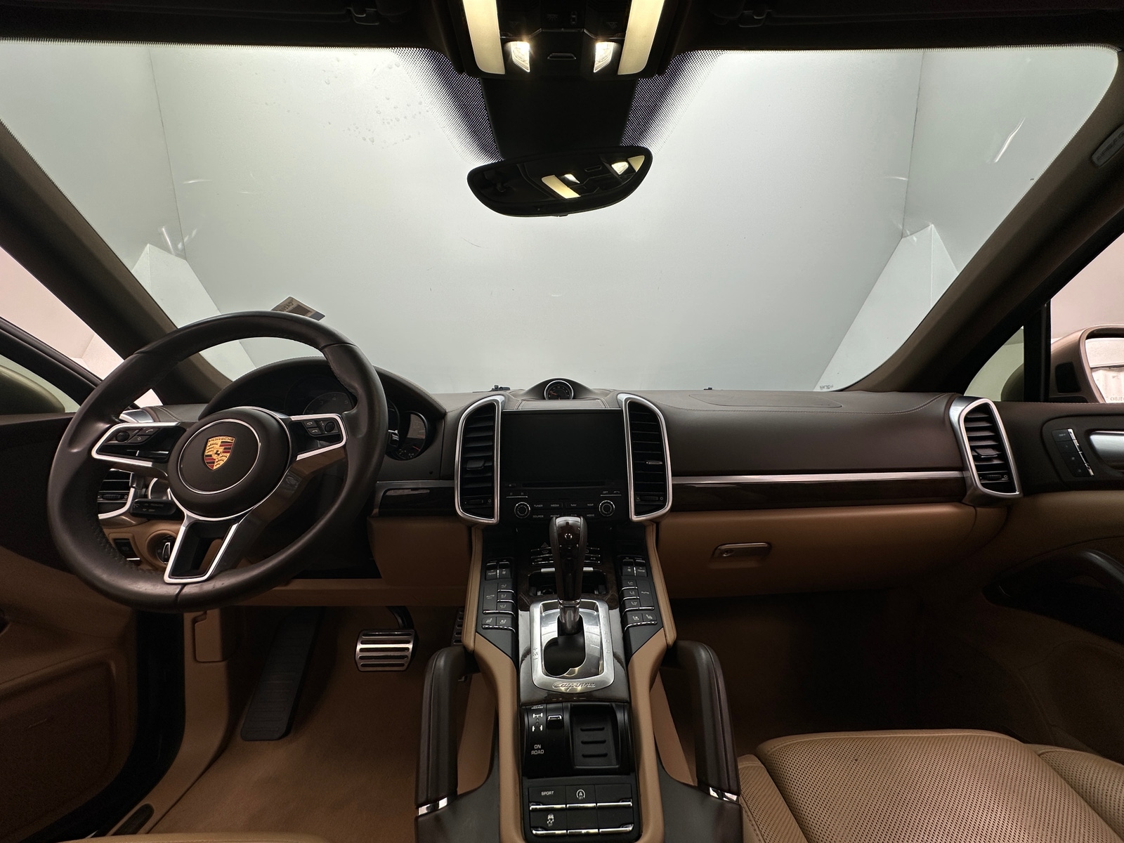 Thumbnail: 2017 Porsche Cayenne - 2