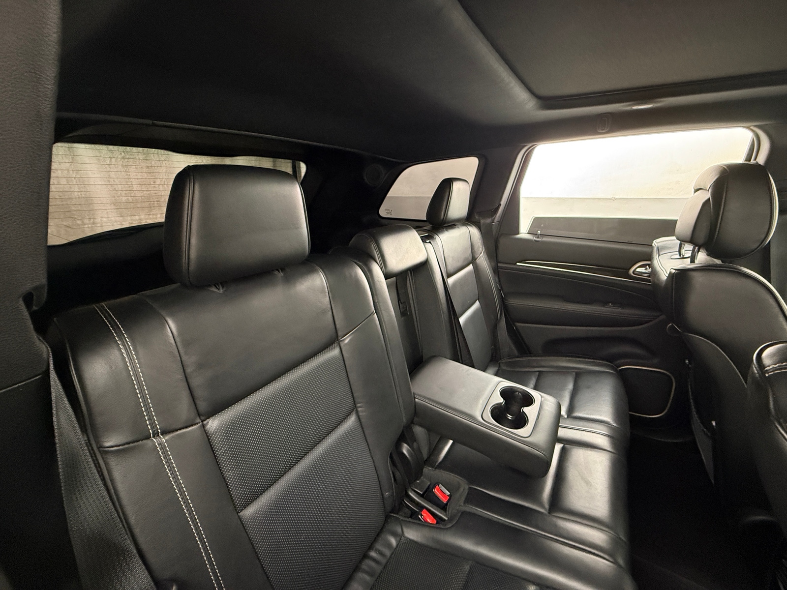 Thumbnail: 2017 Jeep Grand Cherokee - 5