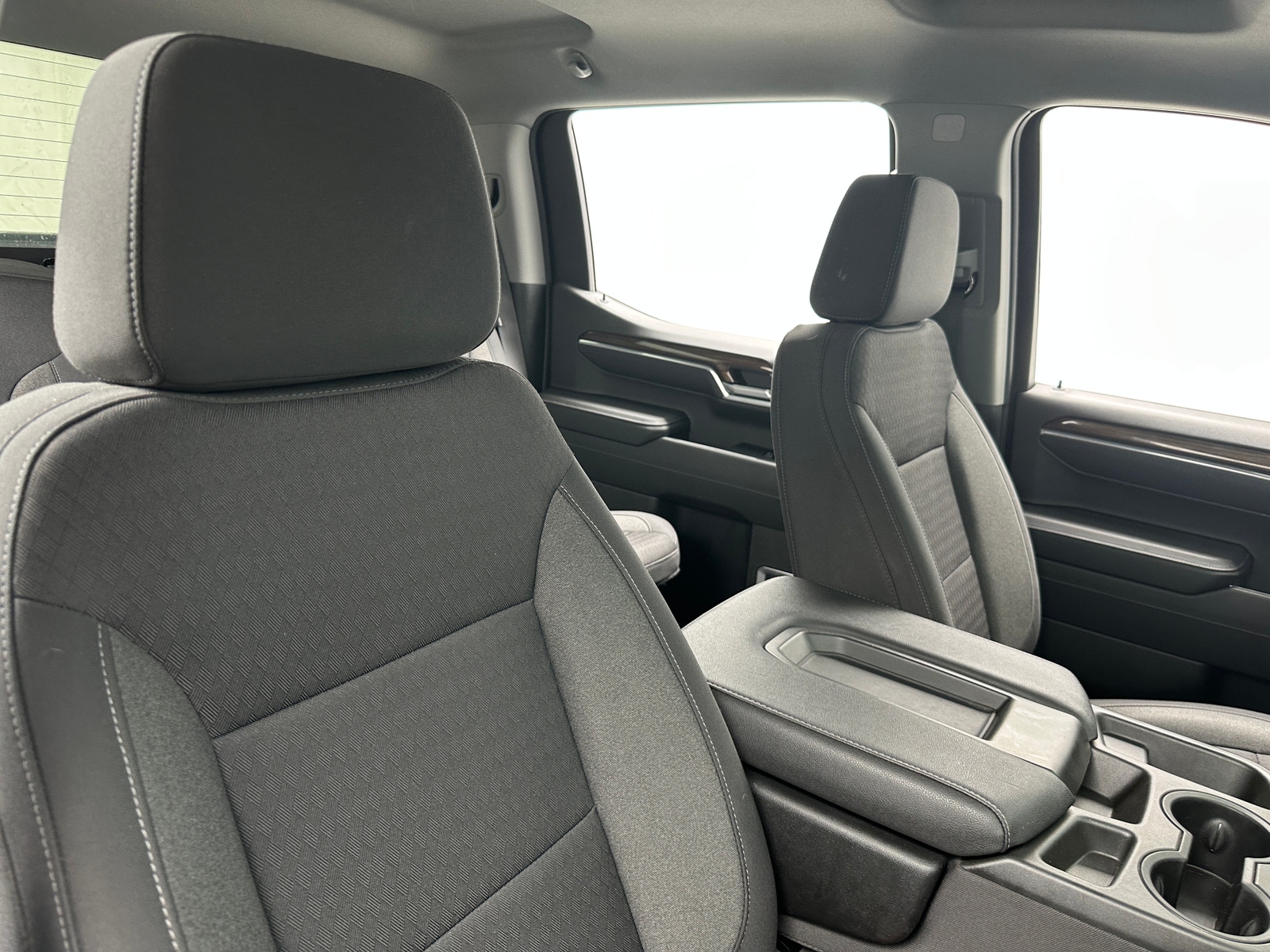Thumbnail: 2023 Chevrolet Silverado 1500 - 2