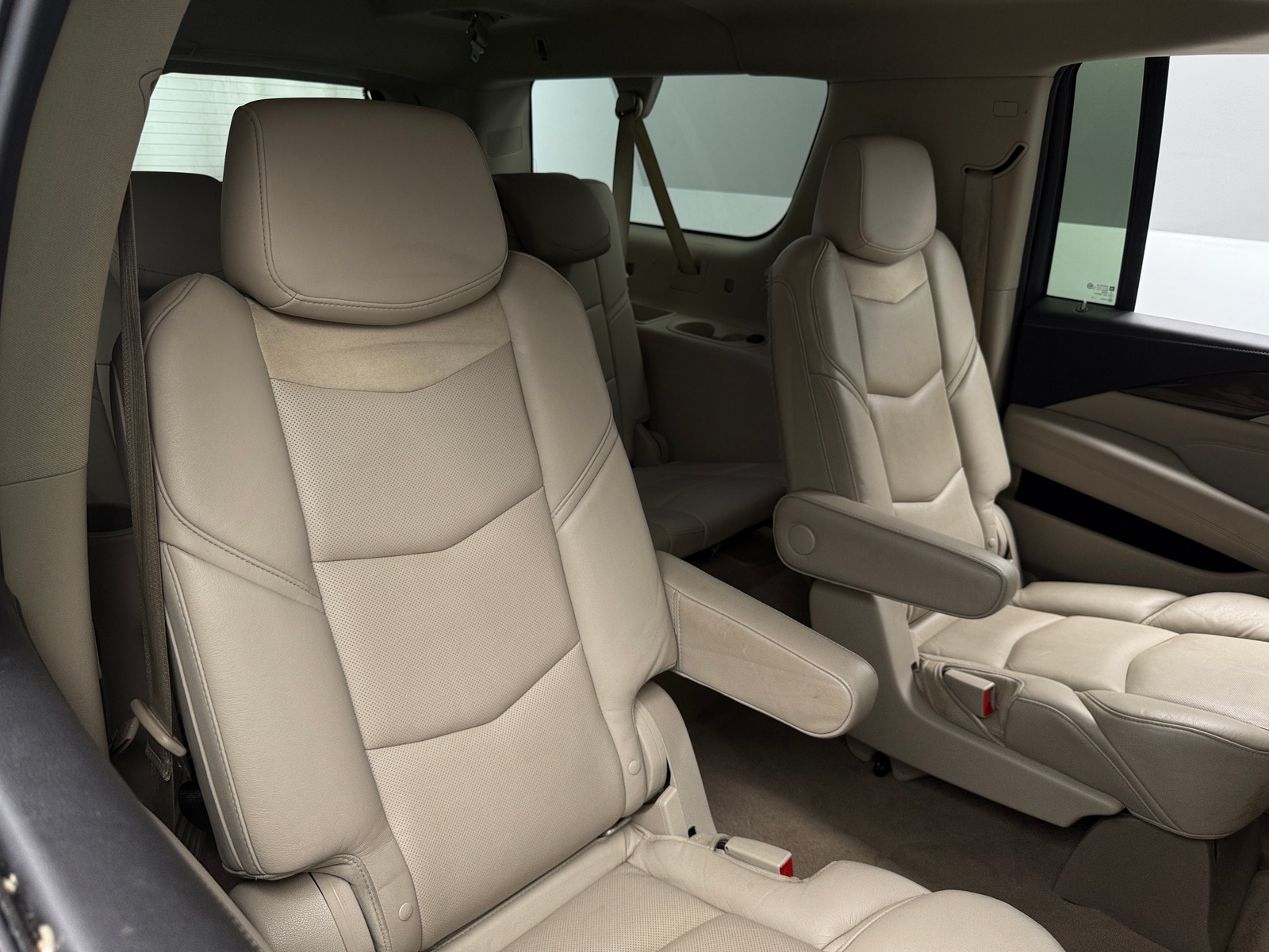Thumbnail: 2020 Cadillac Escalade - 5