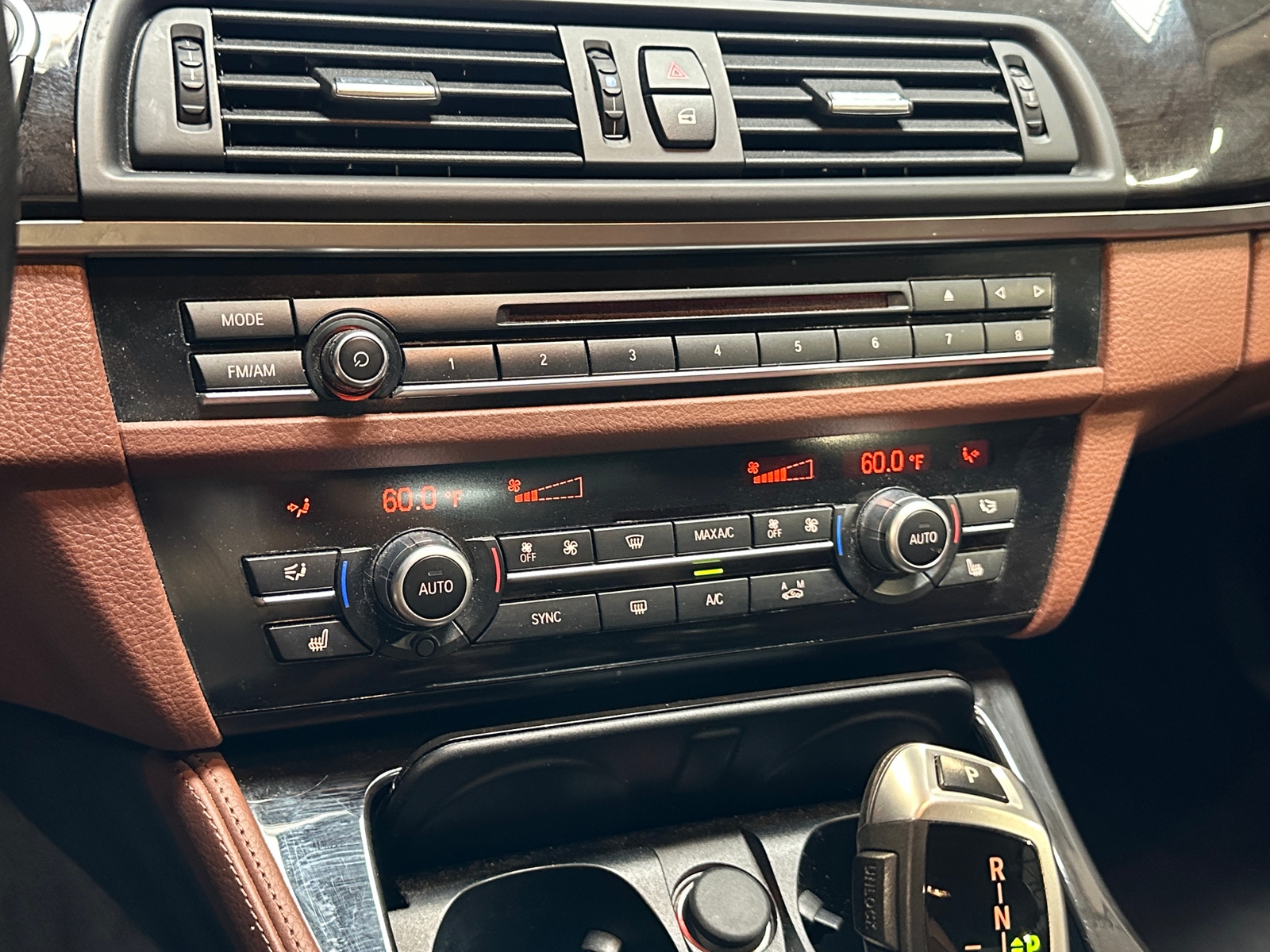 Thumbnail: 2015 BMW 5 Series - 3
