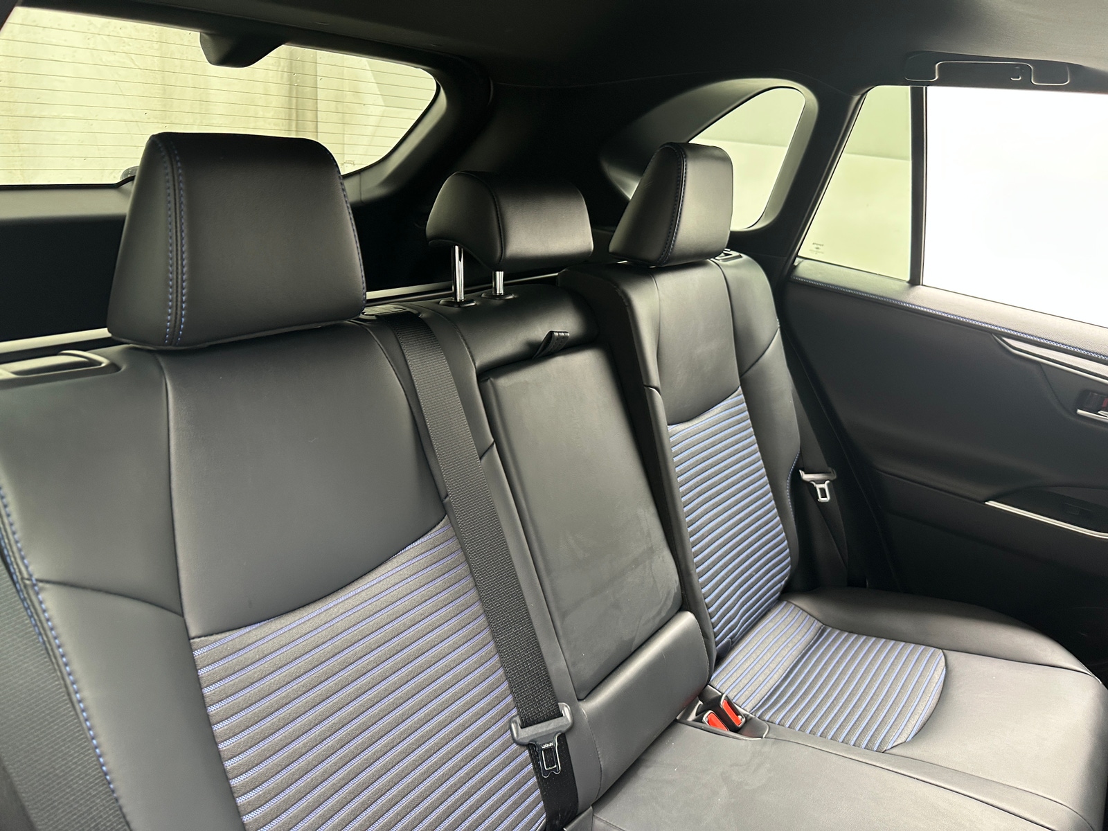Thumbnail: 2020 Toyota RAV4 - 5