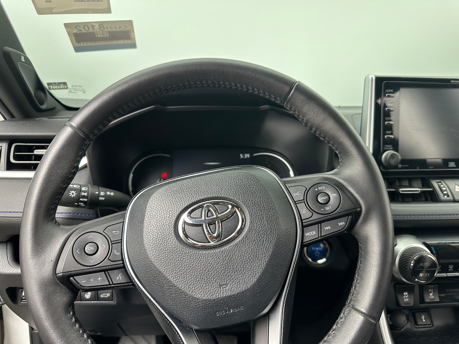 Thumbnail: 2020 Toyota RAV4 - 4