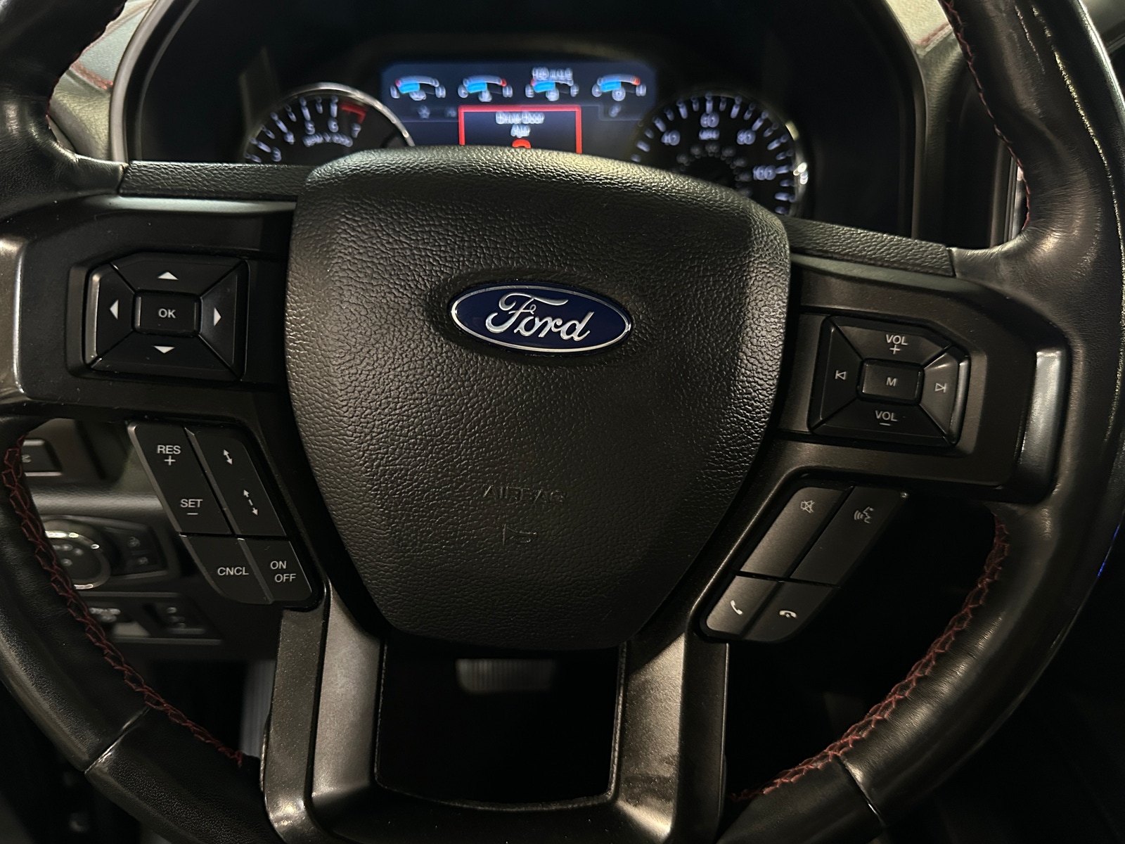 Thumbnail: 2019 Ford Expedition - 4