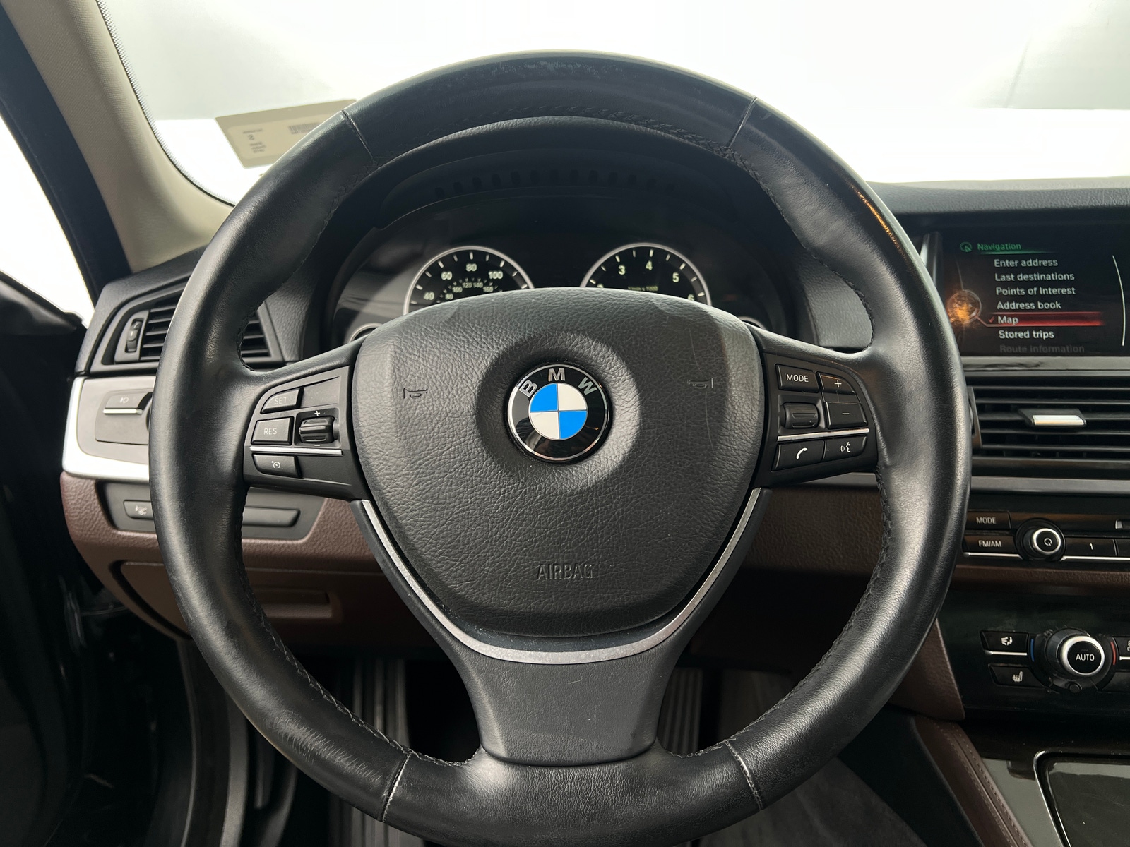 Thumbnail: 2015 BMW 5 Series - 4