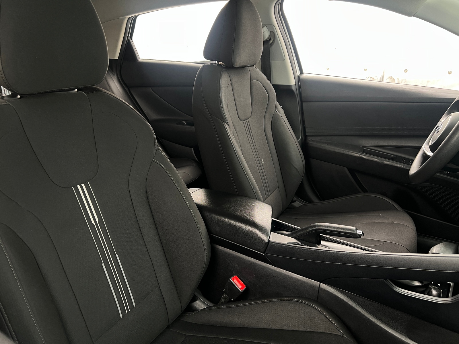 Thumbnail: 2021 Hyundai Elantra - 2