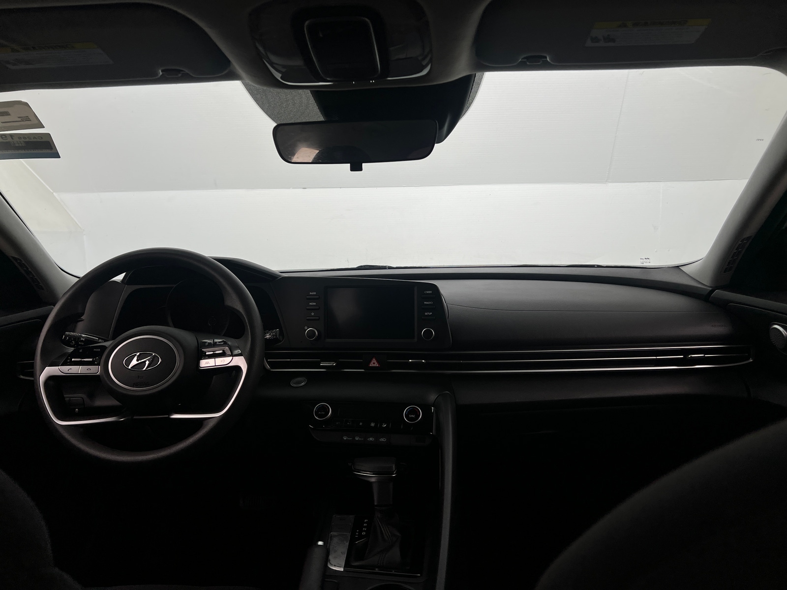 Thumbnail: 2021 Hyundai Elantra - 3