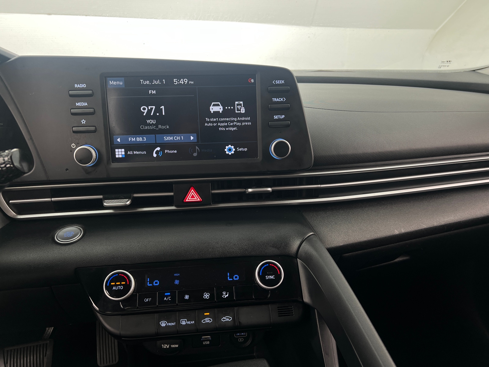 Thumbnail: 2021 Hyundai Elantra - 4