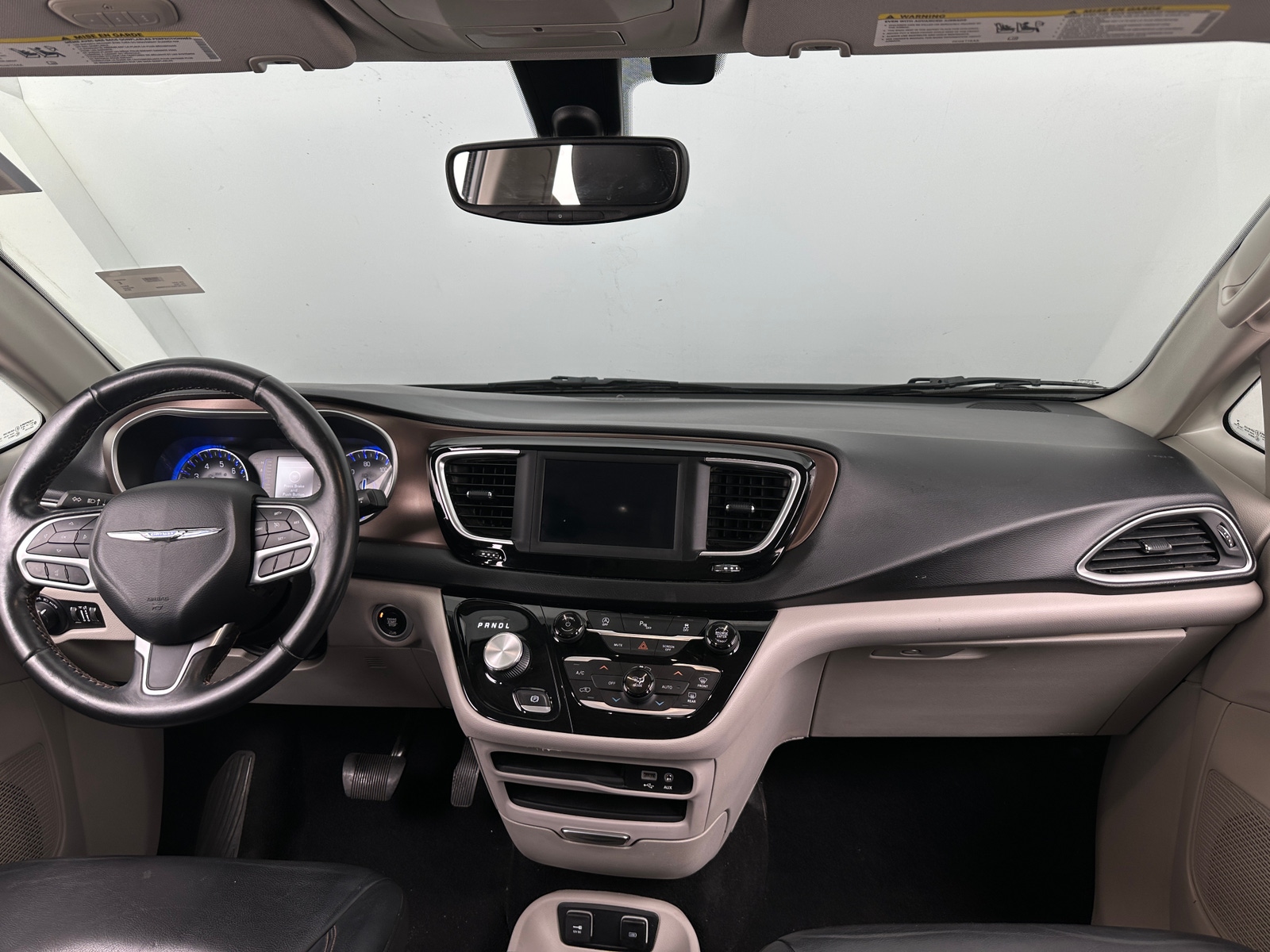 Thumbnail: 2019 Chrysler Pacifica - 2