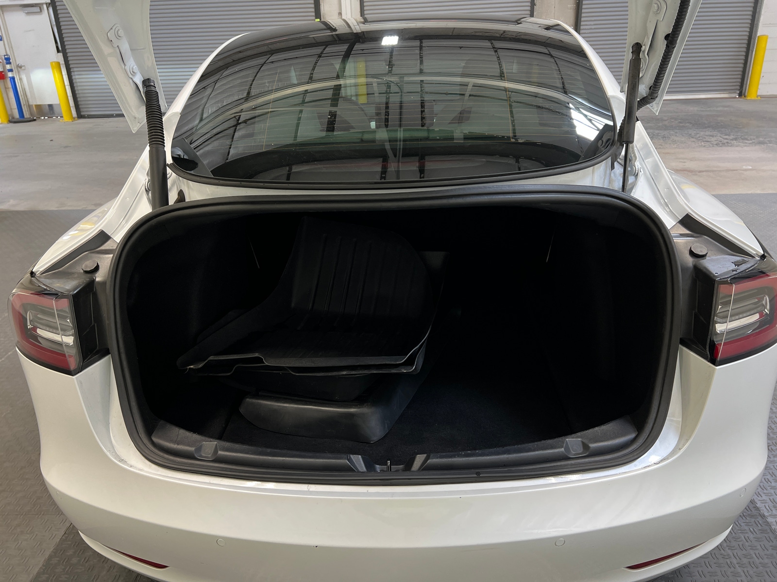 Thumbnail: 2021 Tesla Model 3 - 6