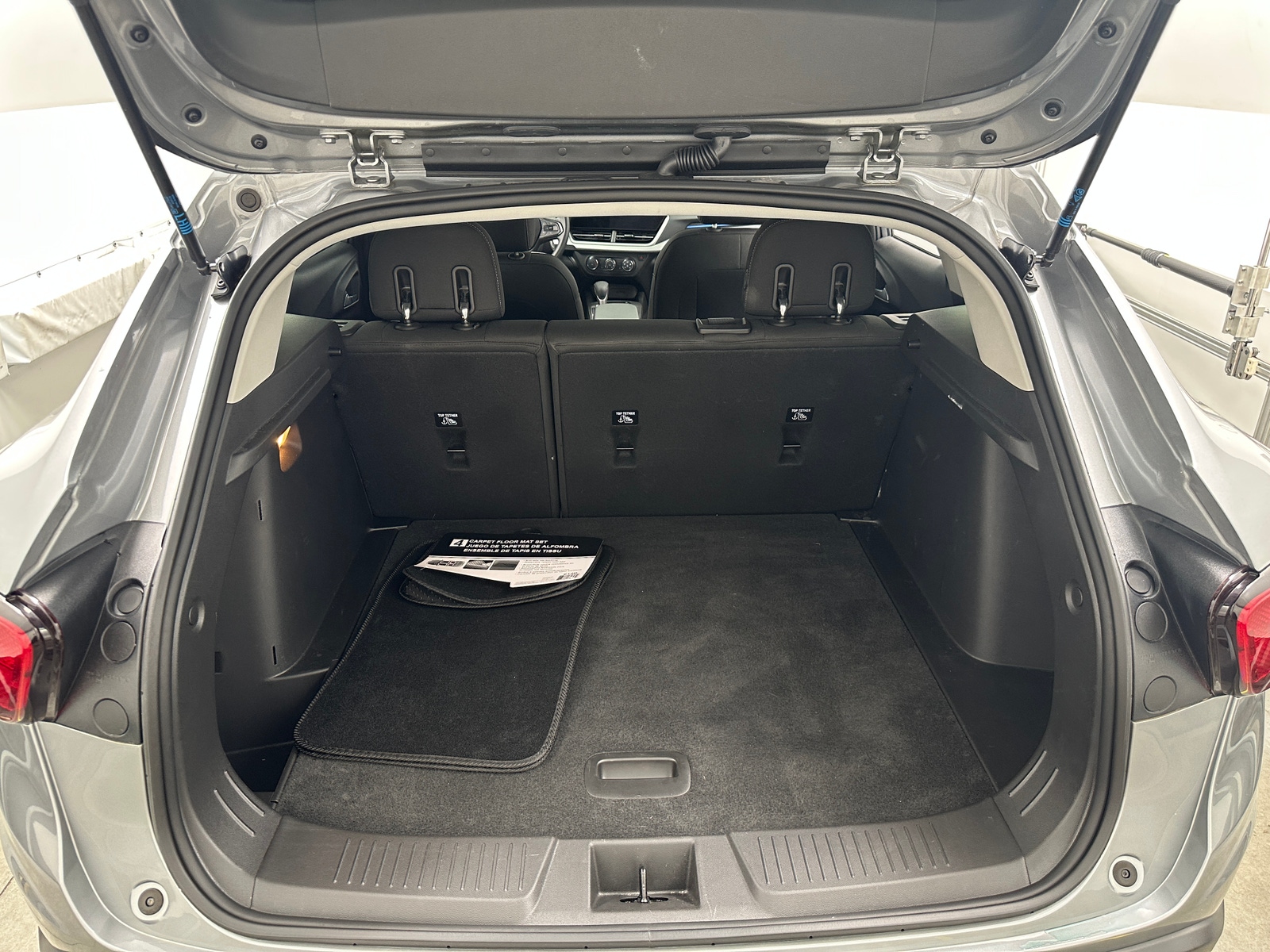 Thumbnail: 2025 Chevrolet Trax - 7