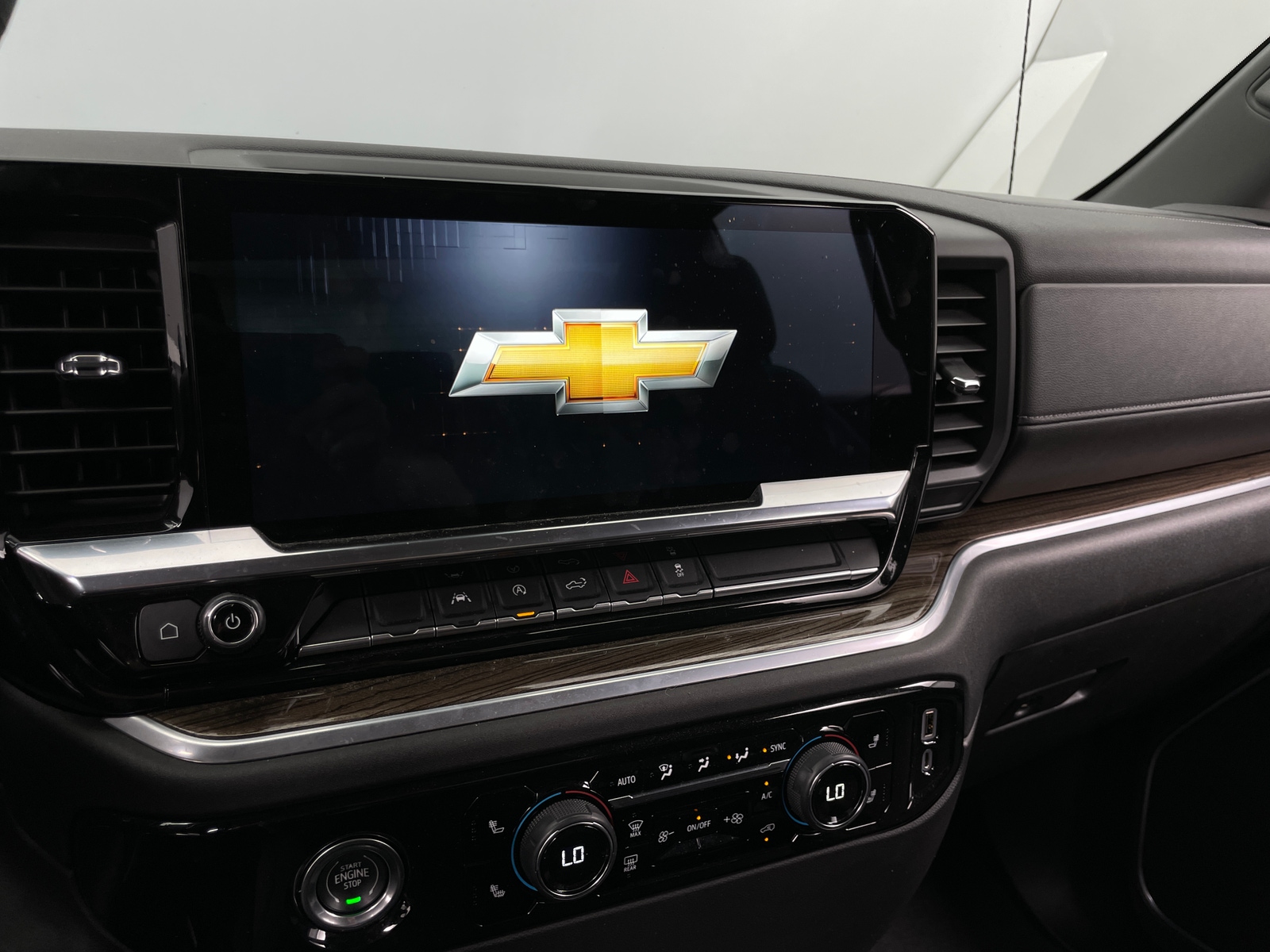Thumbnail: 2023 Chevrolet Silverado 1500 - 4