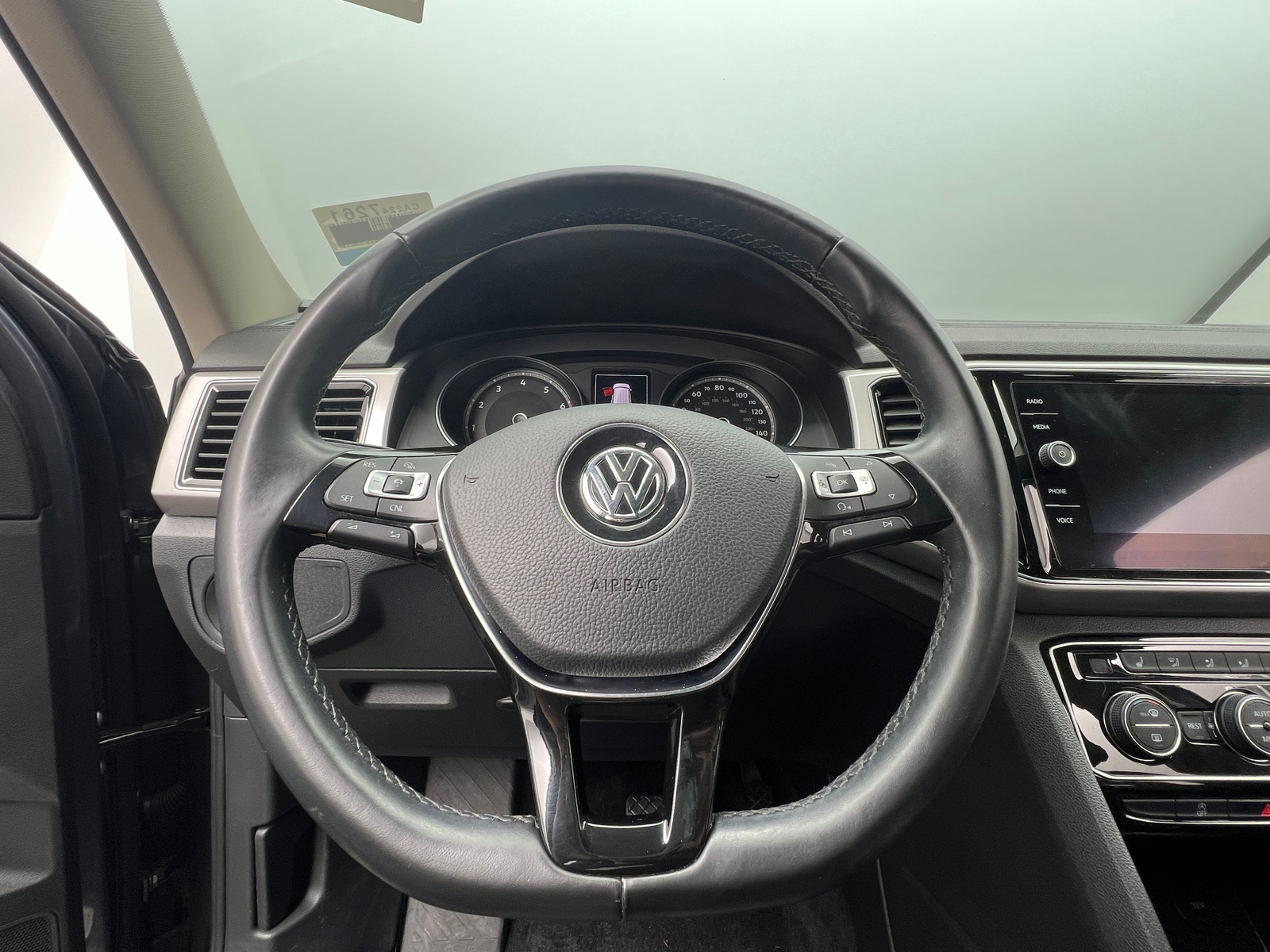 Thumbnail: 2018 Volkswagen Atlas - 4