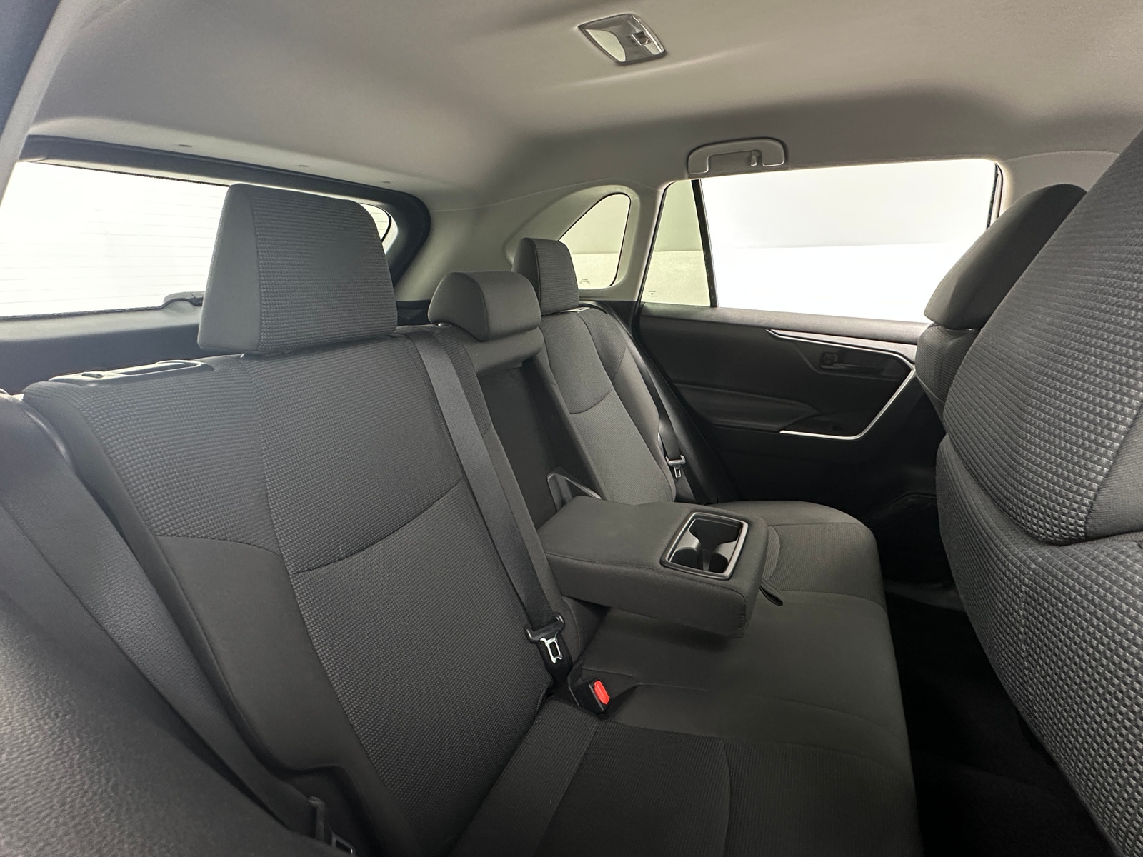 Thumbnail: 2020 Toyota RAV4 - 6