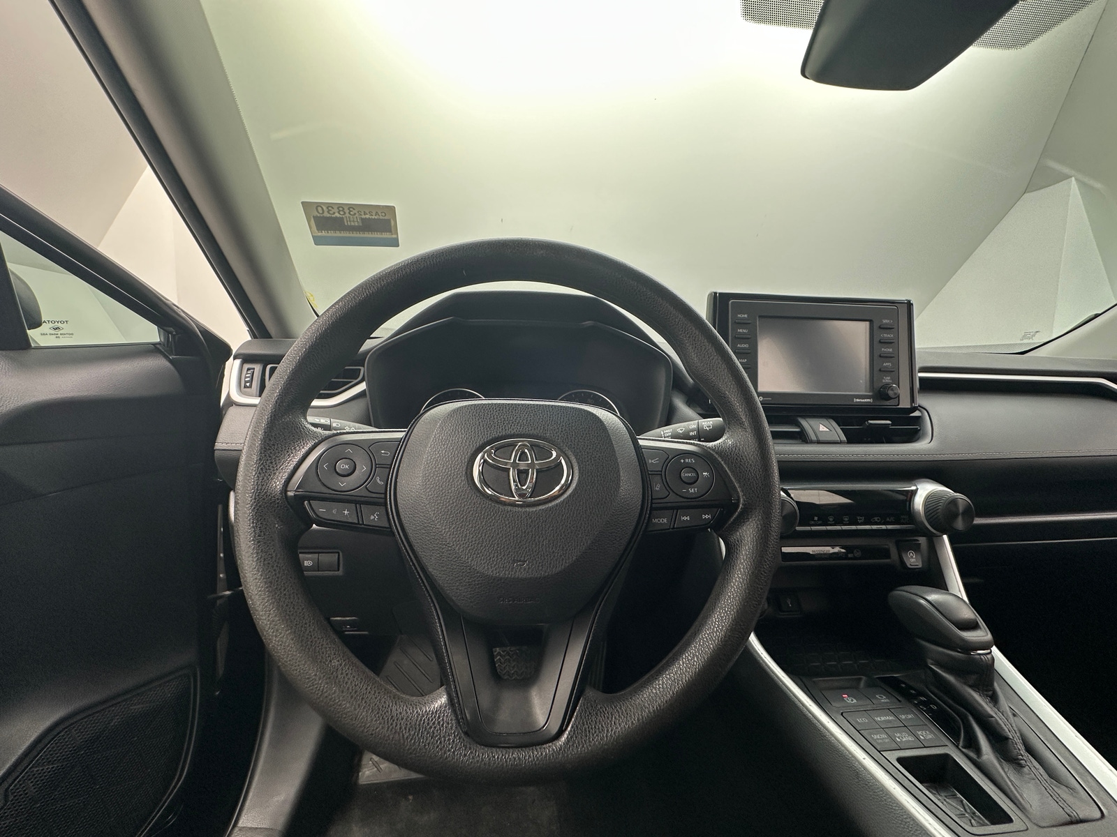 Thumbnail: 2020 Toyota RAV4 - 5