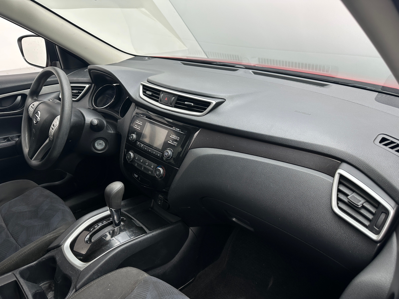 Thumbnail: 2016 Nissan Rogue - 3