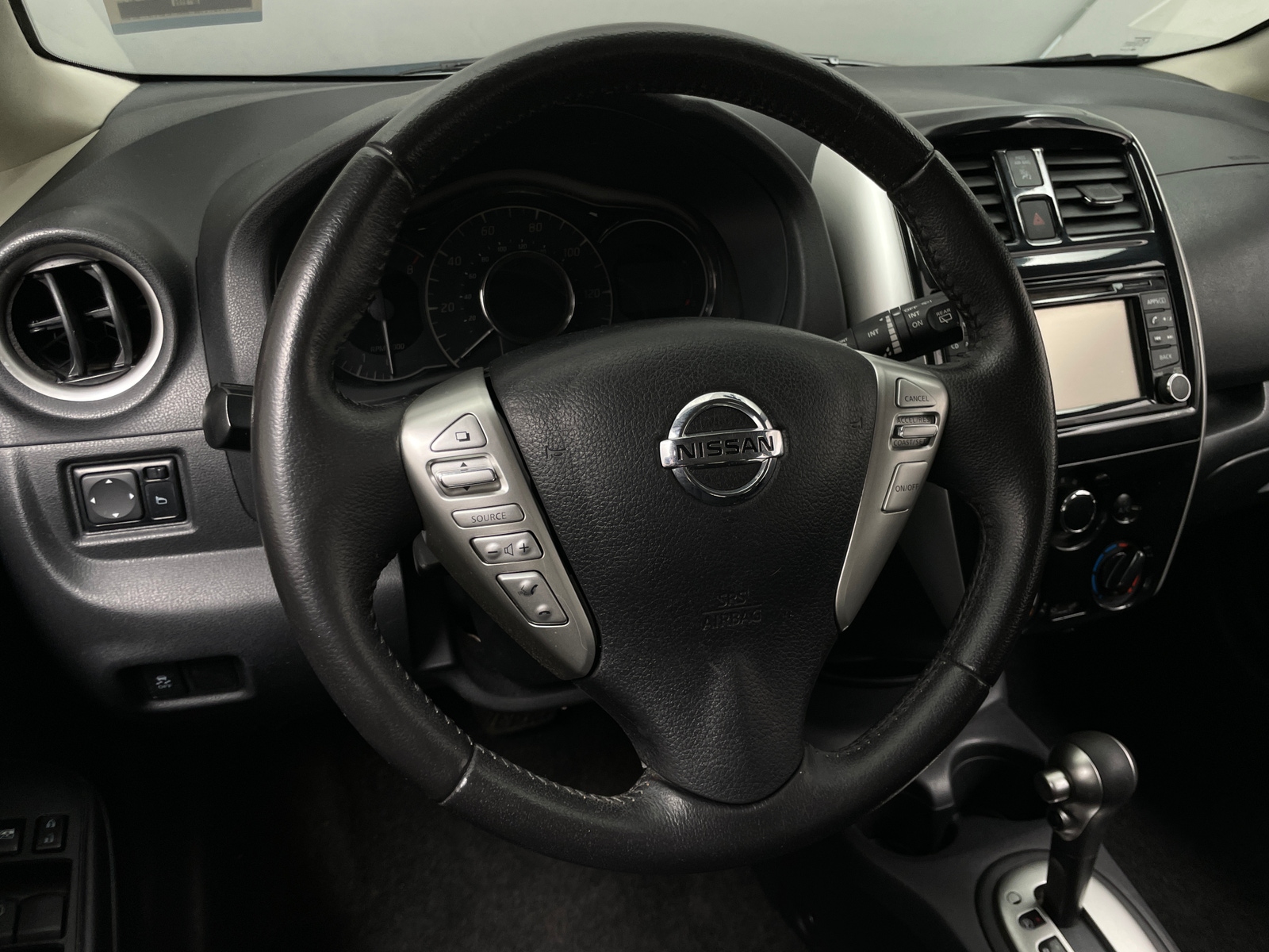 Thumbnail: 2016 Nissan Versa Note - 5