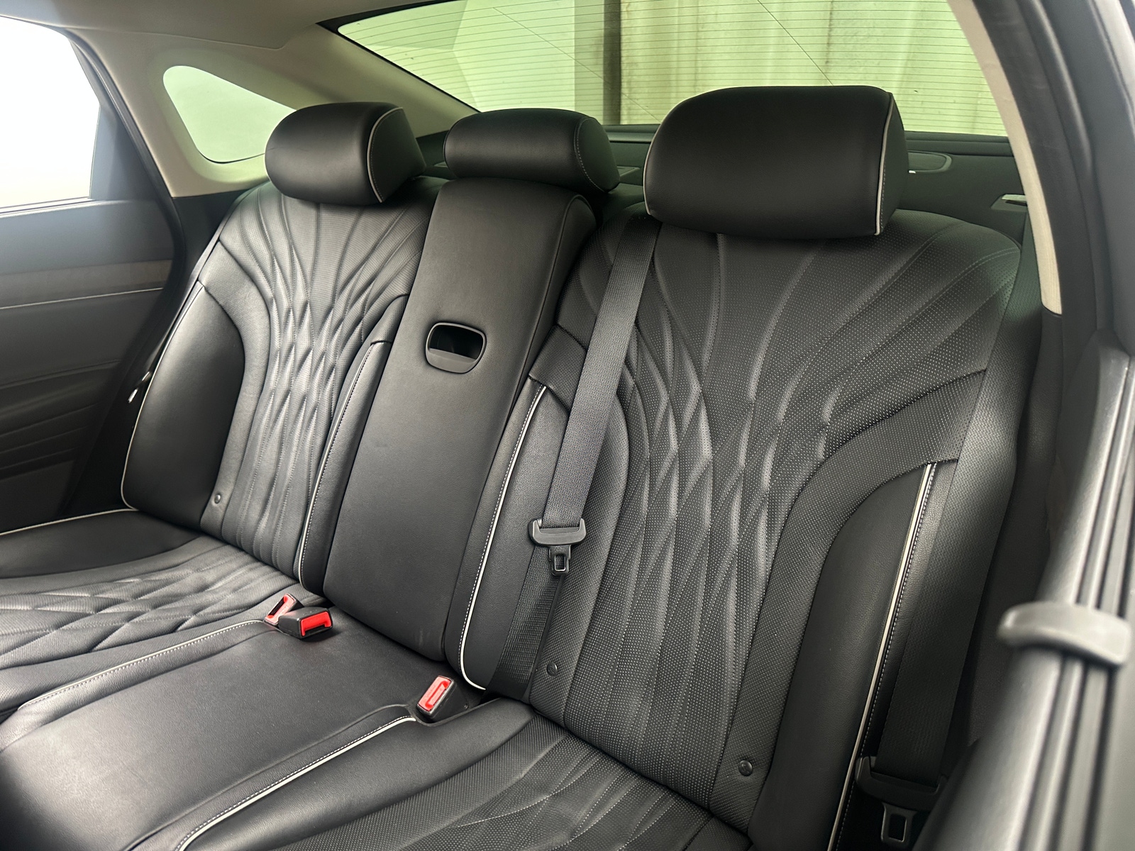 Thumbnail: 2021 Genesis G80 - 5