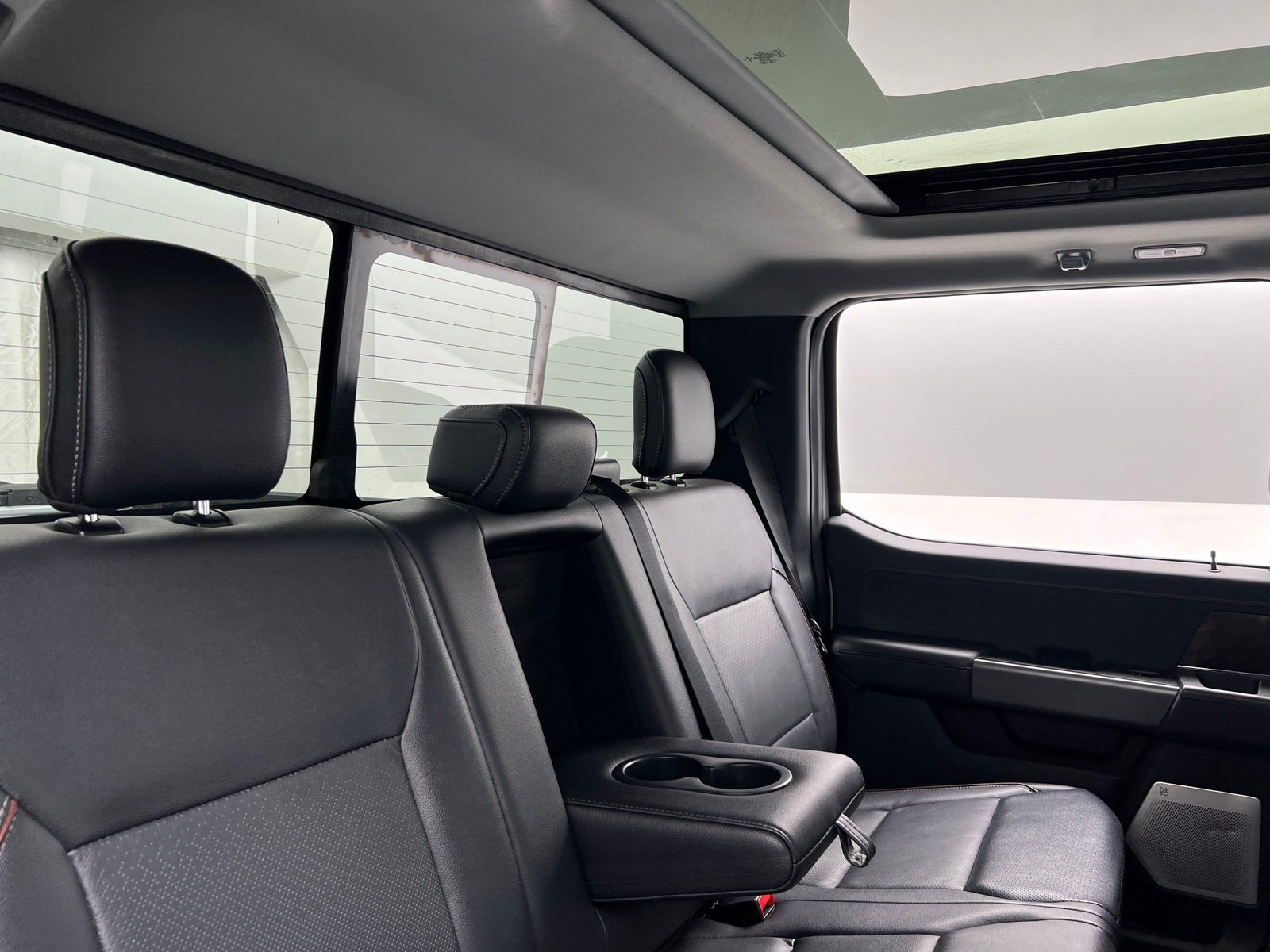 Thumbnail: 2022 Ford Econoline - 5