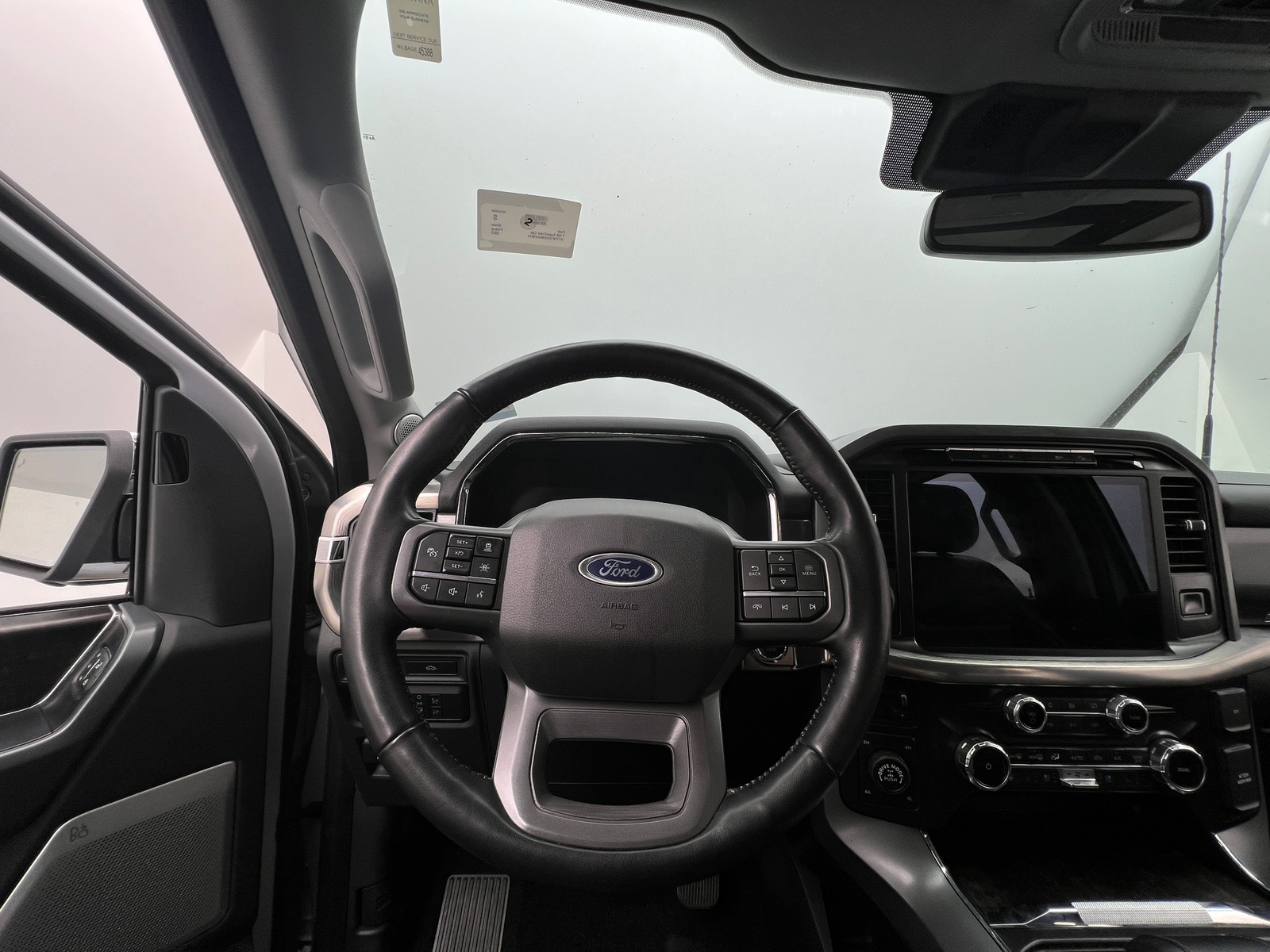 Thumbnail: 2022 Ford Econoline - 4