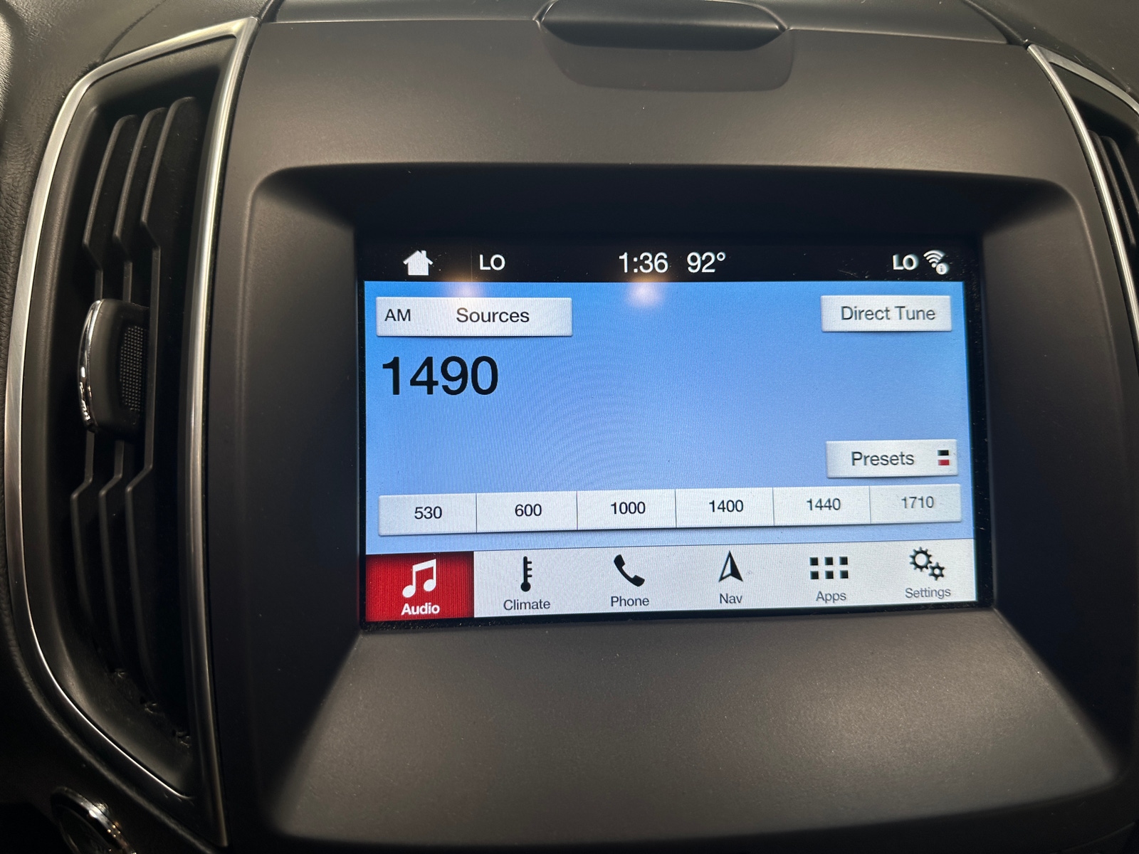 Thumbnail: 2016 Ford Edge - 3