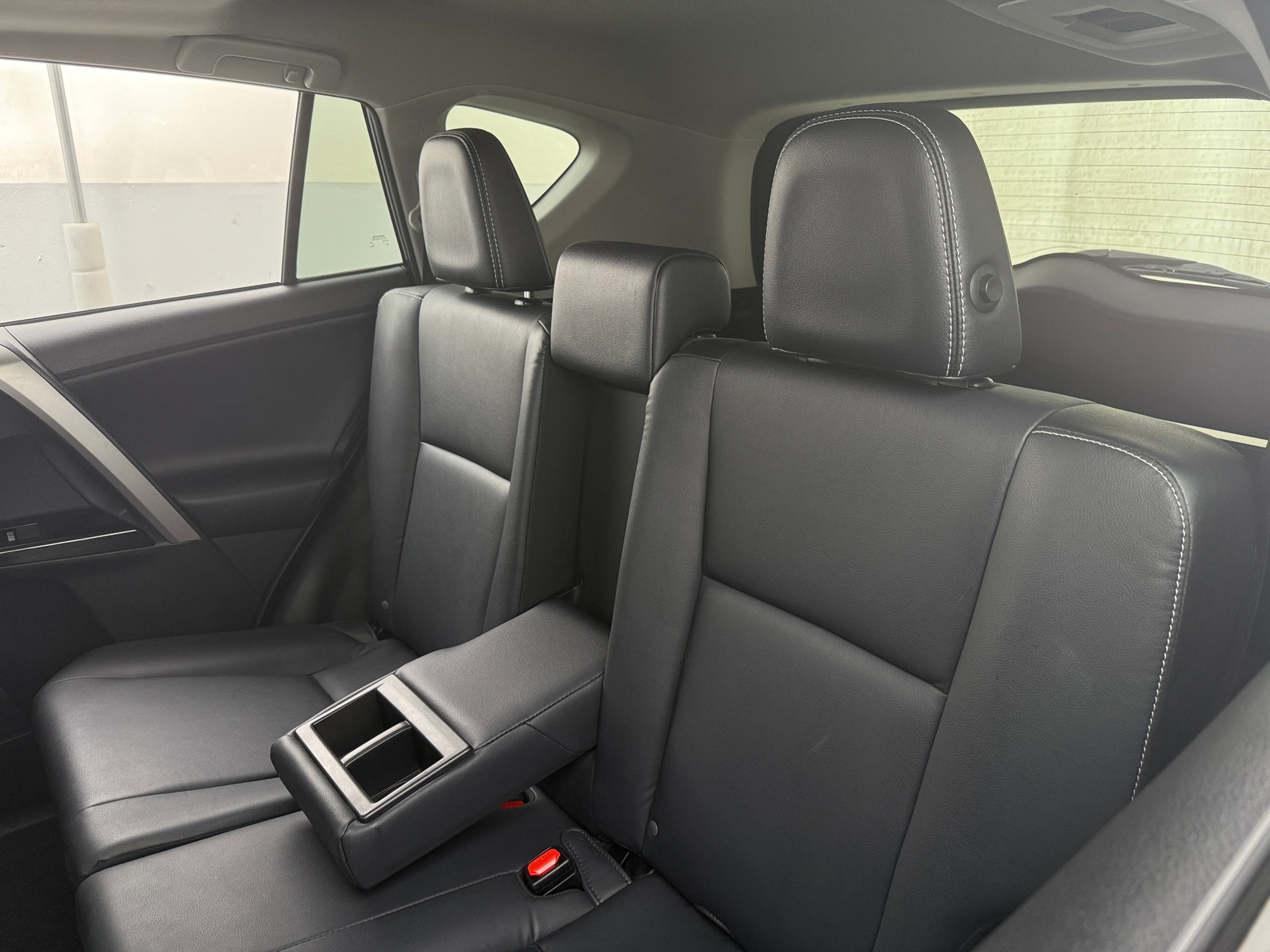 Thumbnail: 2016 Toyota RAV4 - 5
