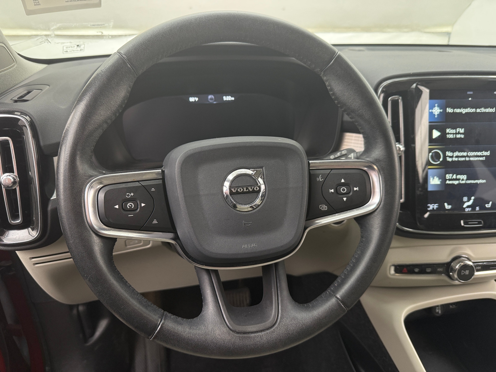 Thumbnail: 2020 Volvo XC40 - 4