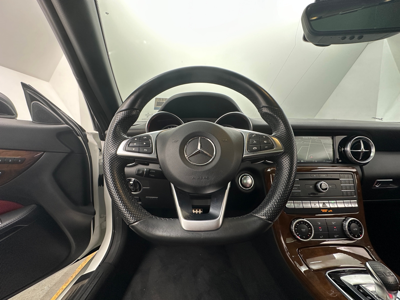 Thumbnail: 2018 Mercedes-Benz SLC - 4