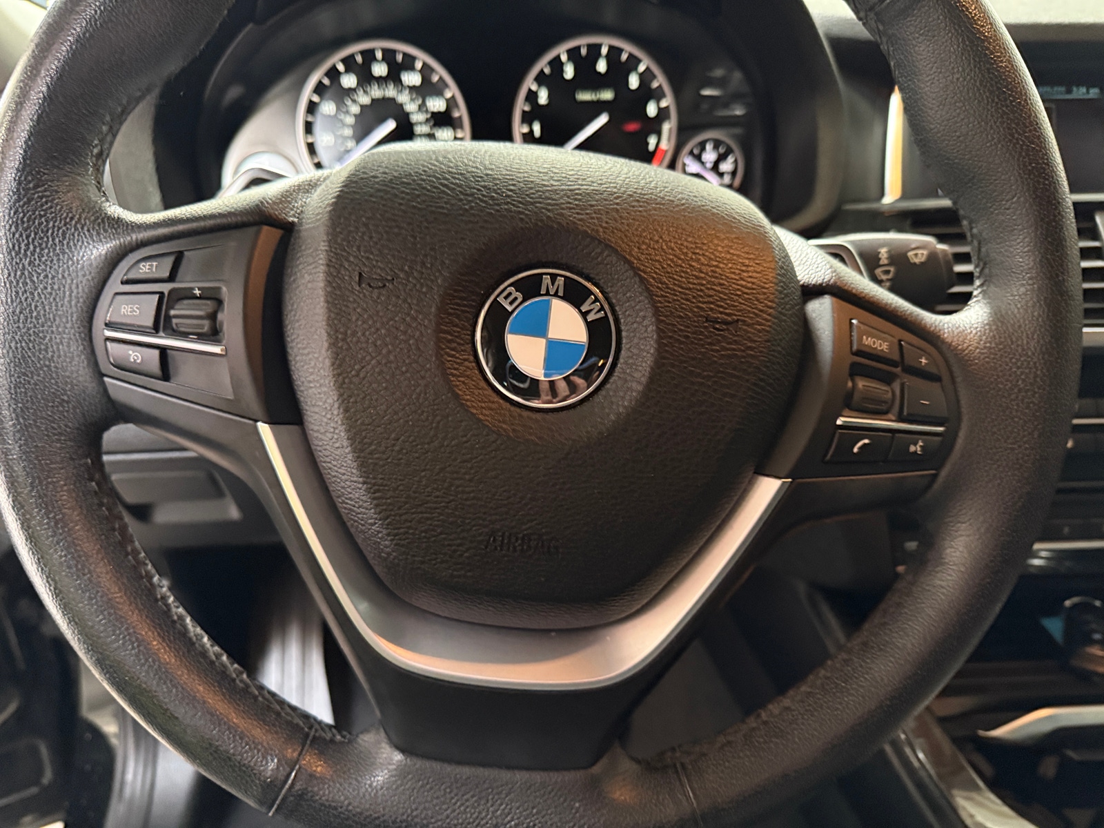 Thumbnail: 2017 BMW X4 - 4