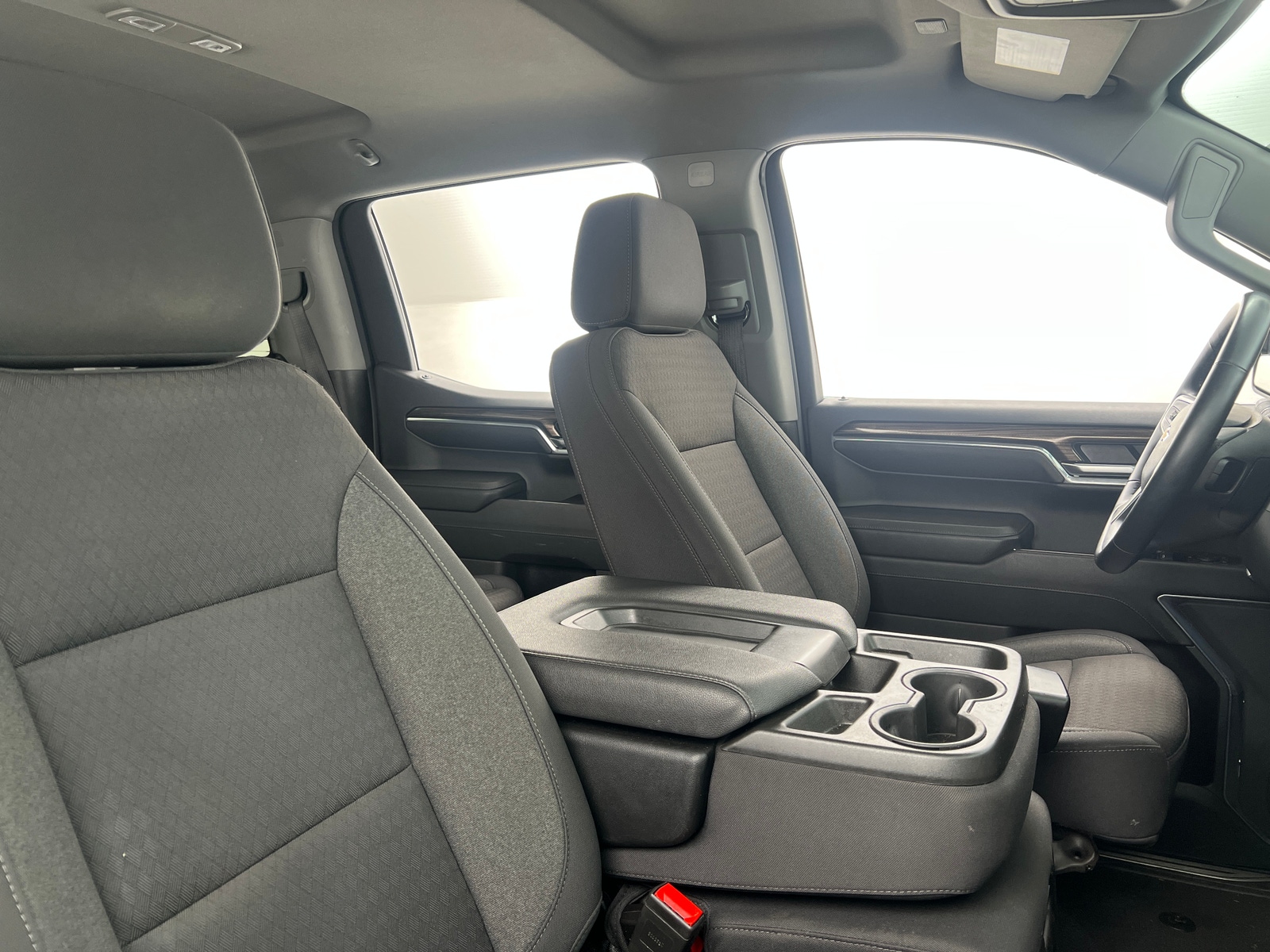 Thumbnail: 2024 Chevrolet Silverado 1500 - 2