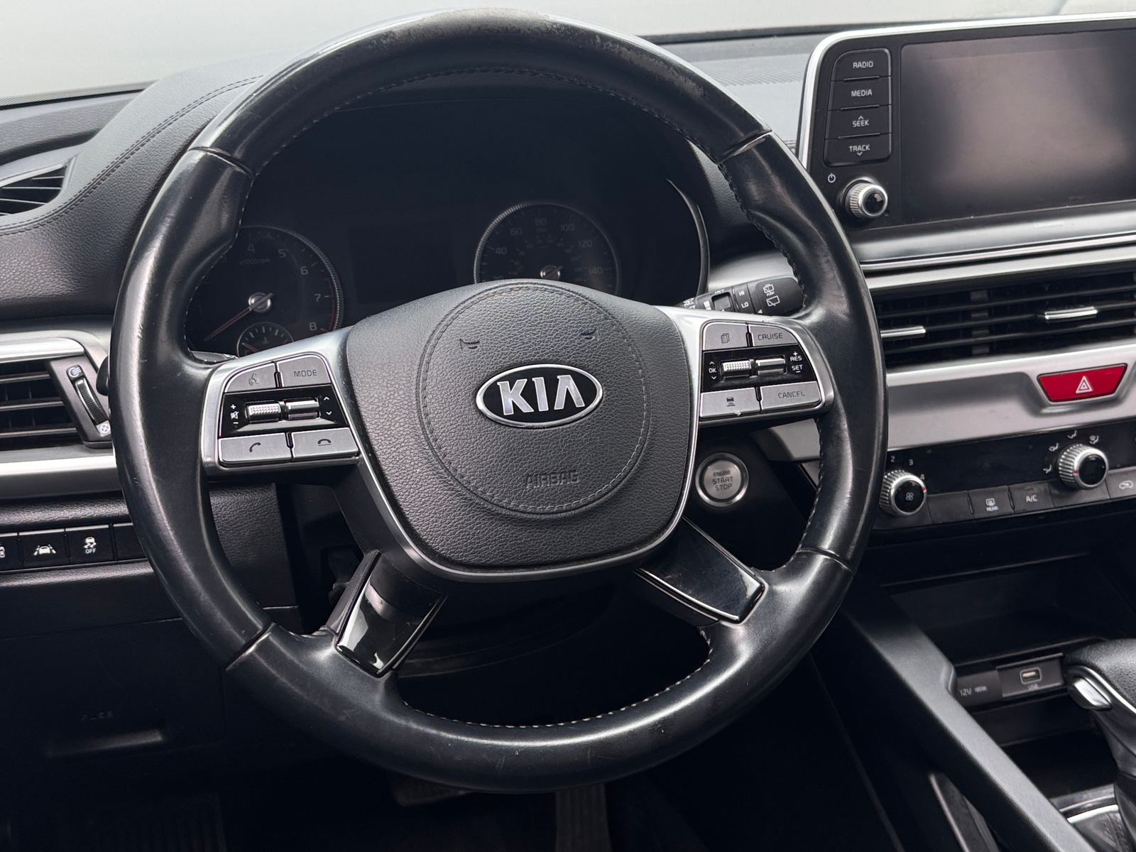 Thumbnail: 2020 Kia Telluride - 4