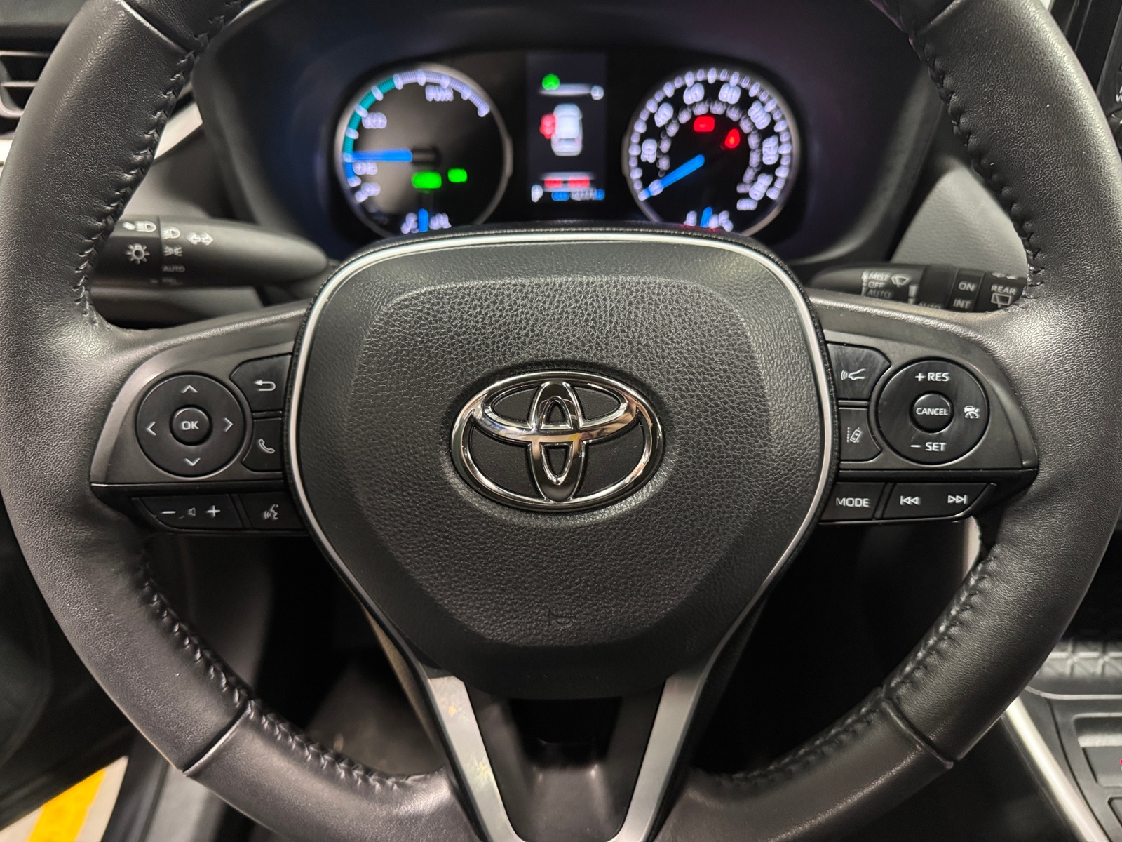 Thumbnail: 2022 Toyota RAV4 - 5