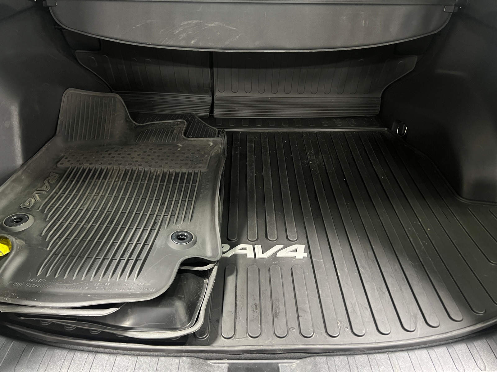 Thumbnail: 2024 Toyota RAV4 - 7