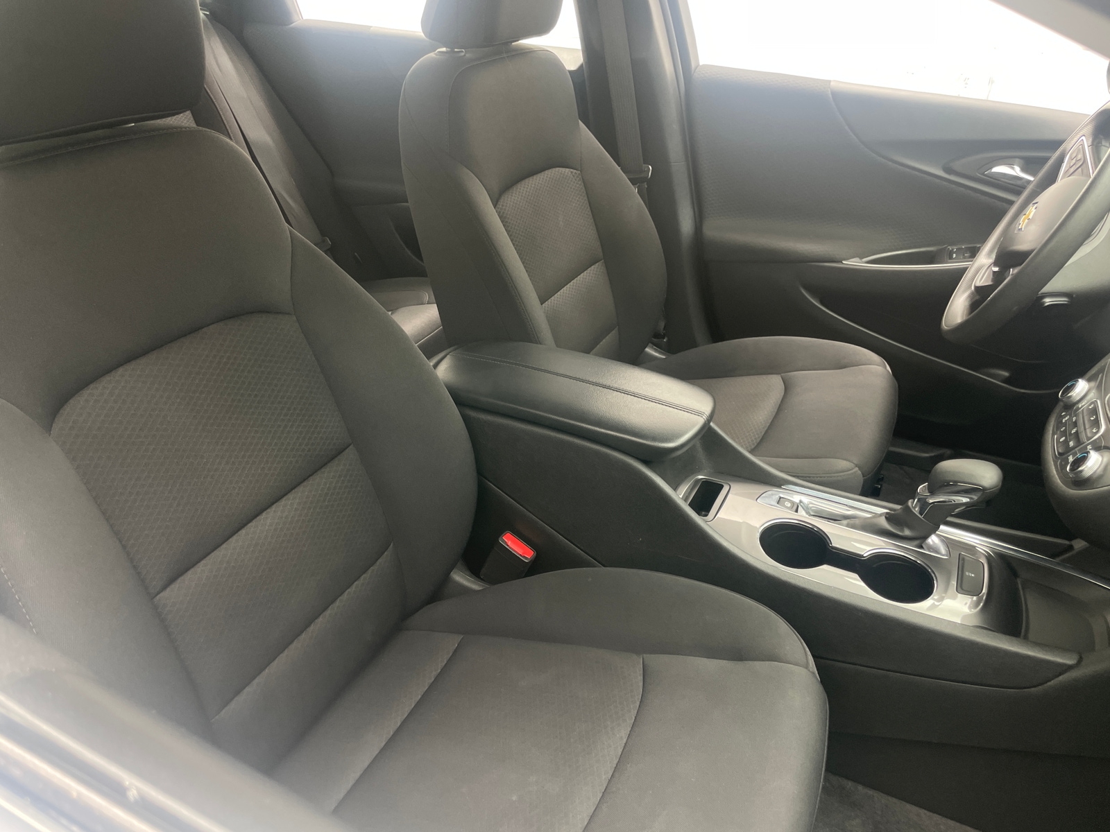 Thumbnail: 2023 Chevrolet Malibu - 2