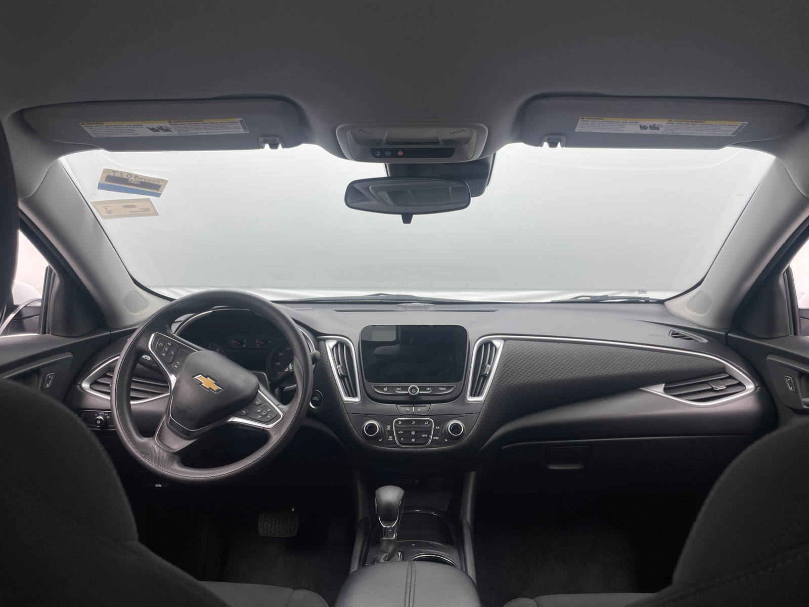 Thumbnail: 2023 Chevrolet Malibu - 3