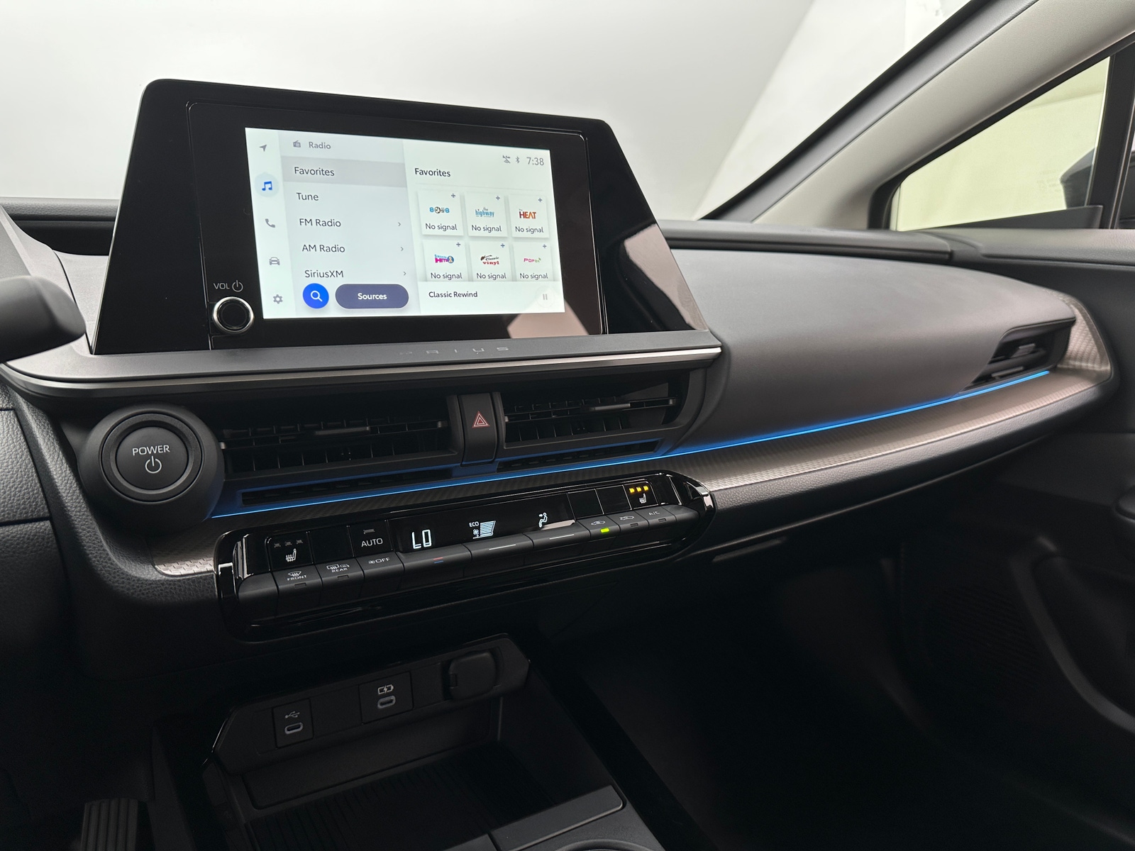 Thumbnail: 2024 Toyota Prius - 3