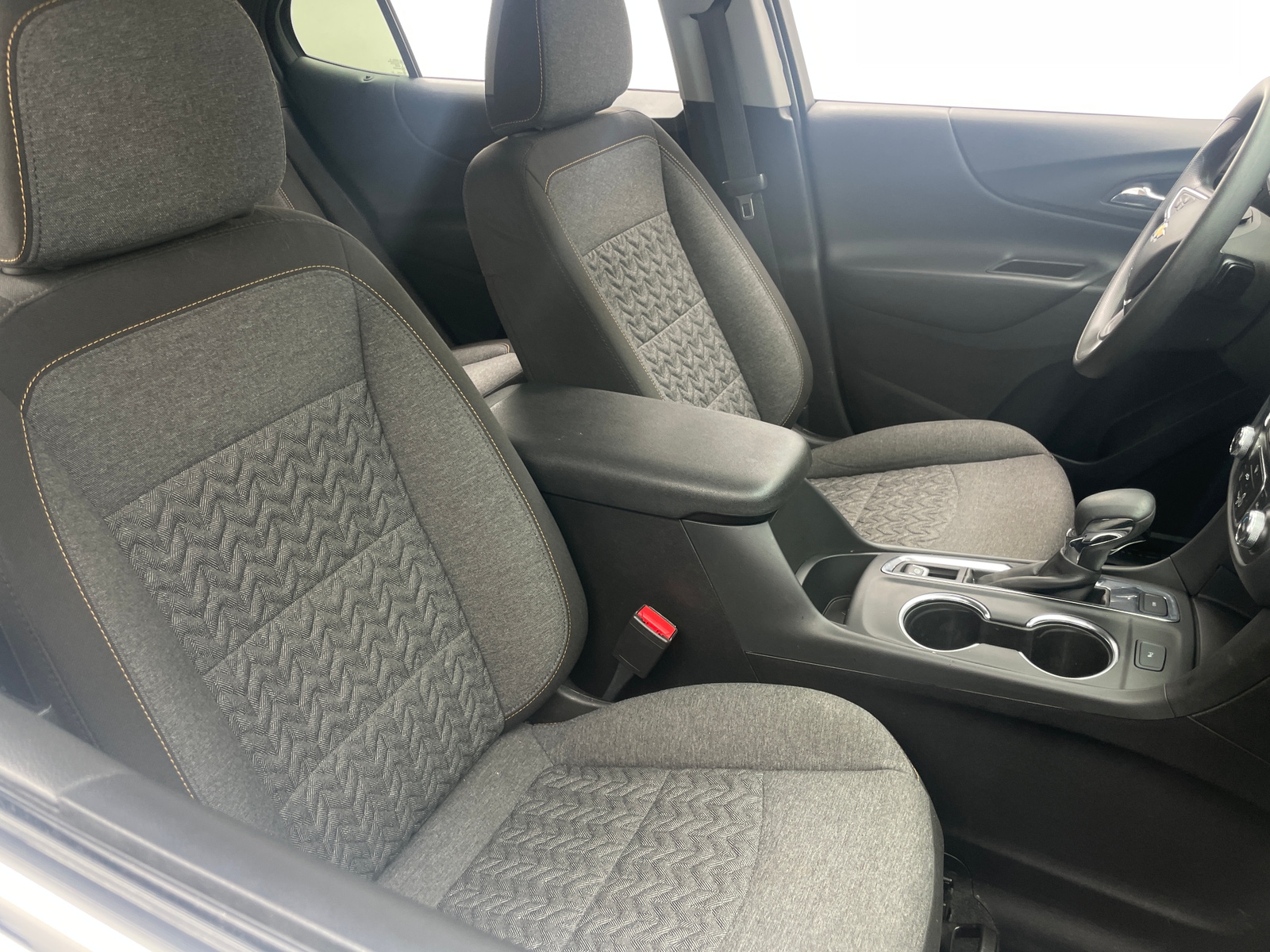 Thumbnail: 2023 Chevrolet Equinox - 2