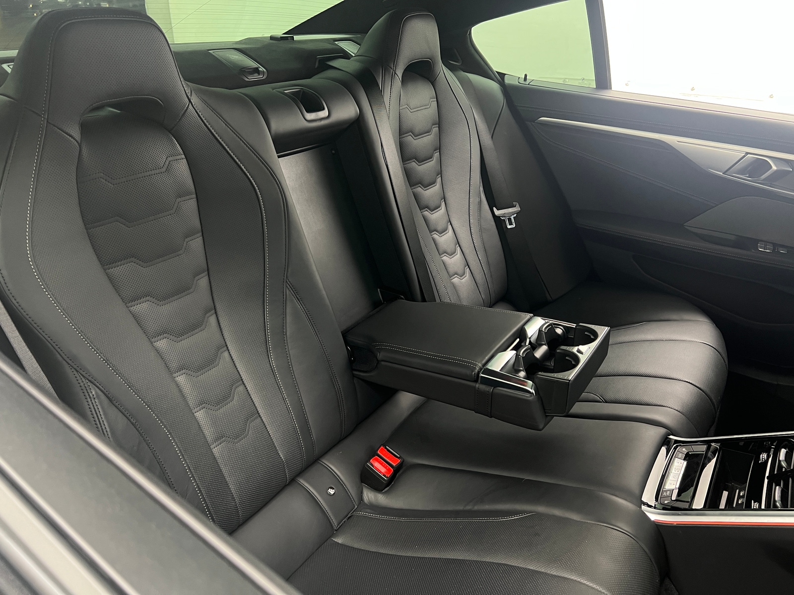Thumbnail: 2023 BMW 8 Series - 5