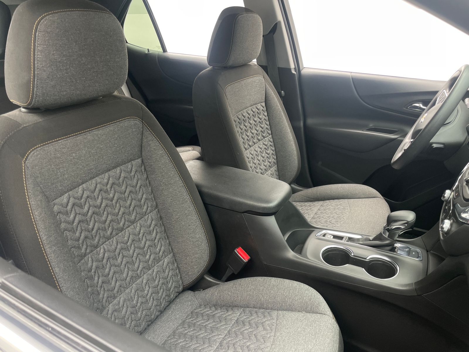 Thumbnail: 2023 Chevrolet Equinox - 2