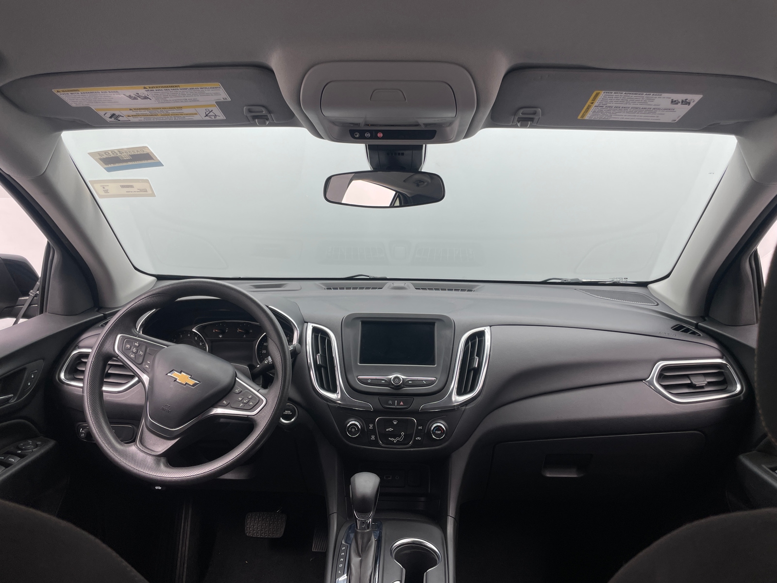 Thumbnail: 2023 Chevrolet Equinox - 3