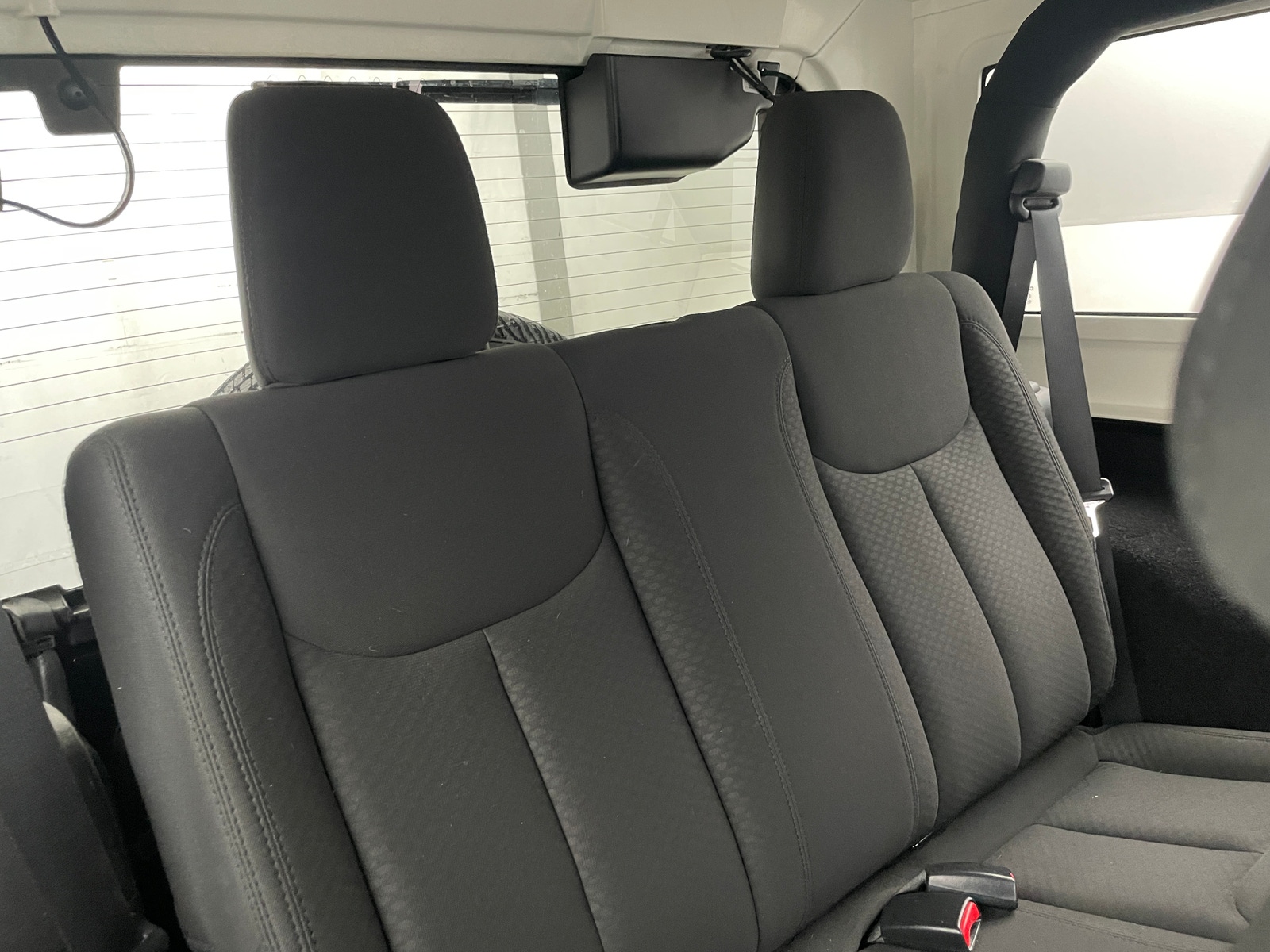 Thumbnail: 2016 Jeep Wrangler - 6