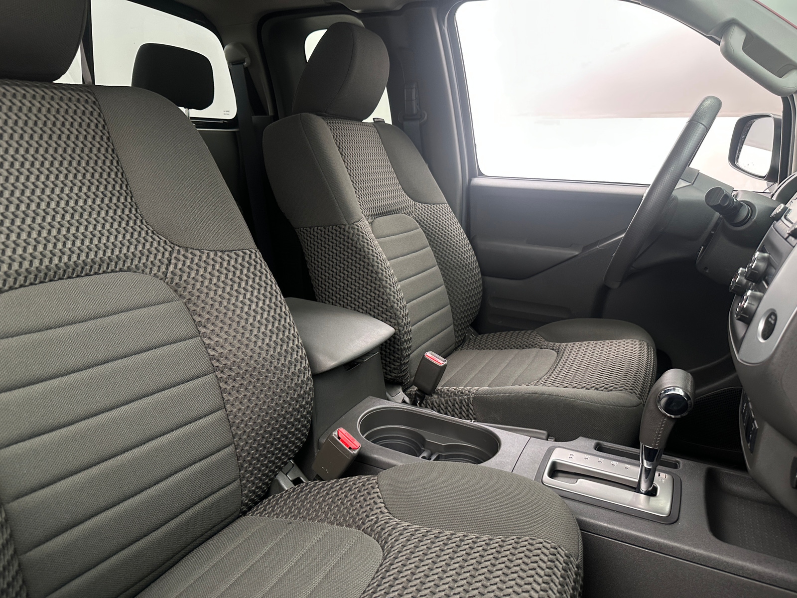 Thumbnail: 2016 Nissan Frontier - 2